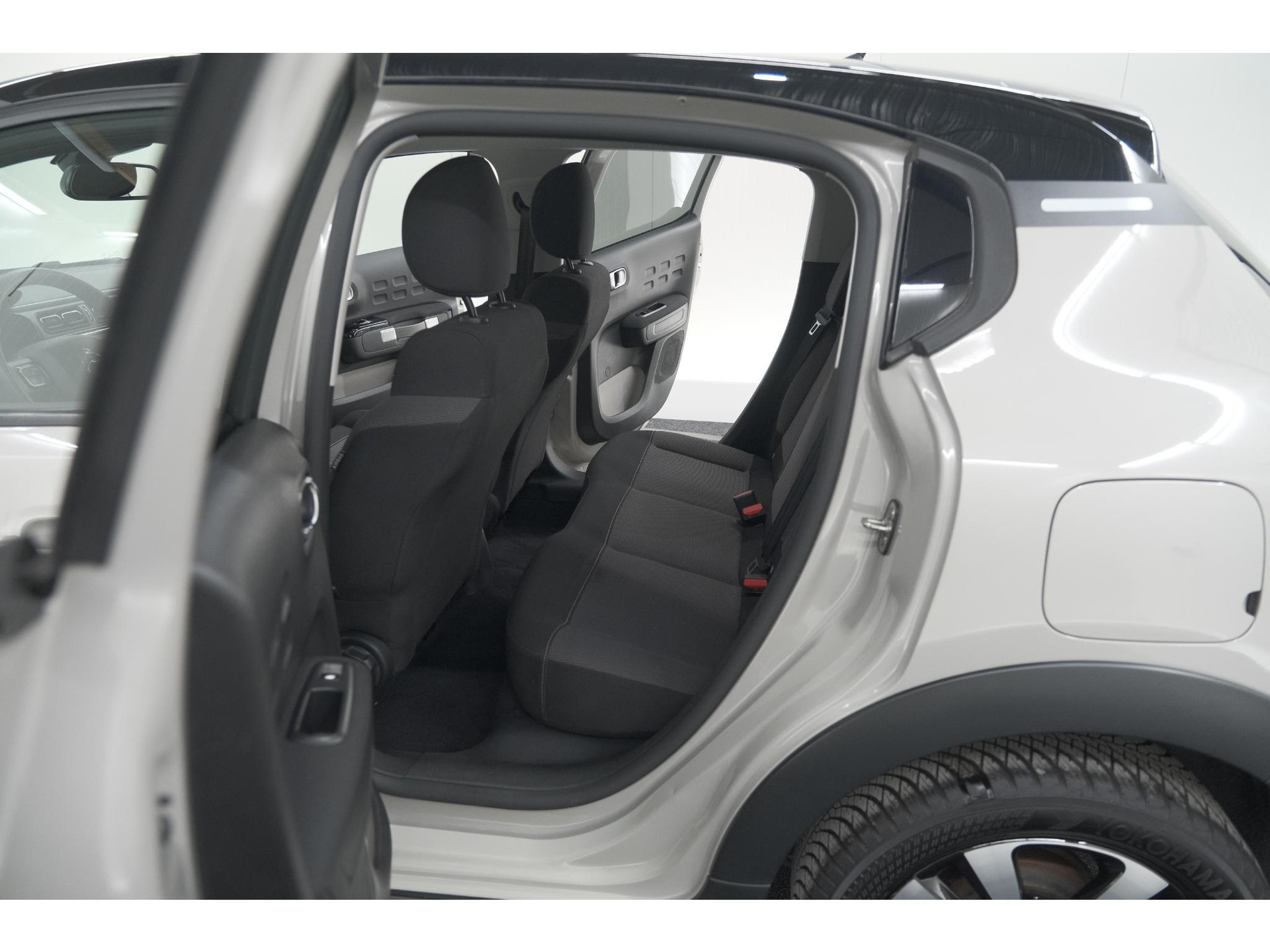 Citroen C3 PureTech 82 Feel Edition | Allseason Banden | Climate Control | Apple Carplay | Parkeersensoren