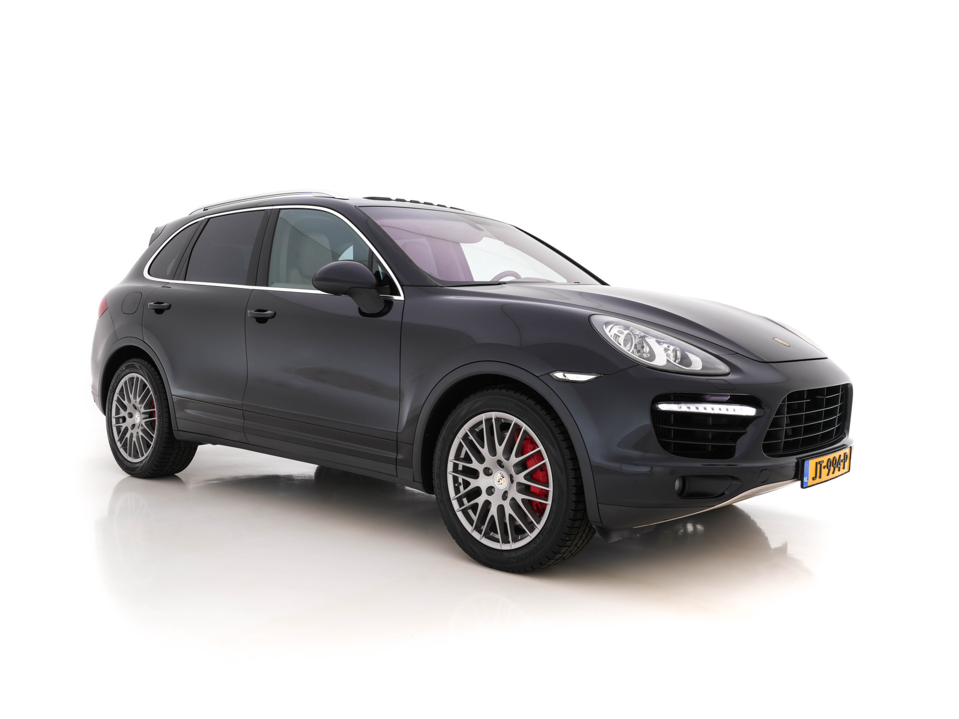 Porsche Cayenne 4.8 Turbo AWD Aut. *PANO | LEATHER | BURMESTER-SURROUND | BI-XENON | MEMORY-PACK | NAVI-FULLMAP | ADAPTIVE-CRUISE | AIR-SUSPENSION | CAMERA | SPORT-SEATS |  20''ALU*