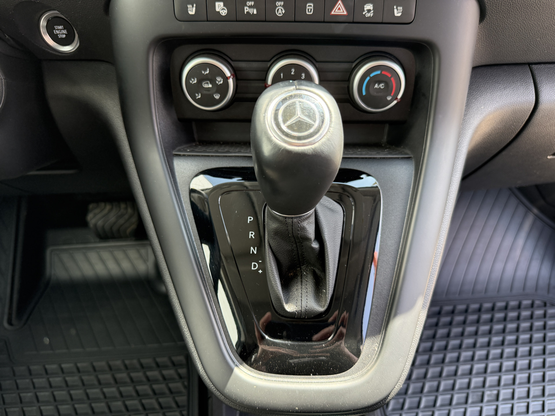 Mercedes-Benz Citan 110 CDI L1 Pro Automaat L1 Airco Carplay Cruise control Stoelverwarming Parkeersensoren voor achter