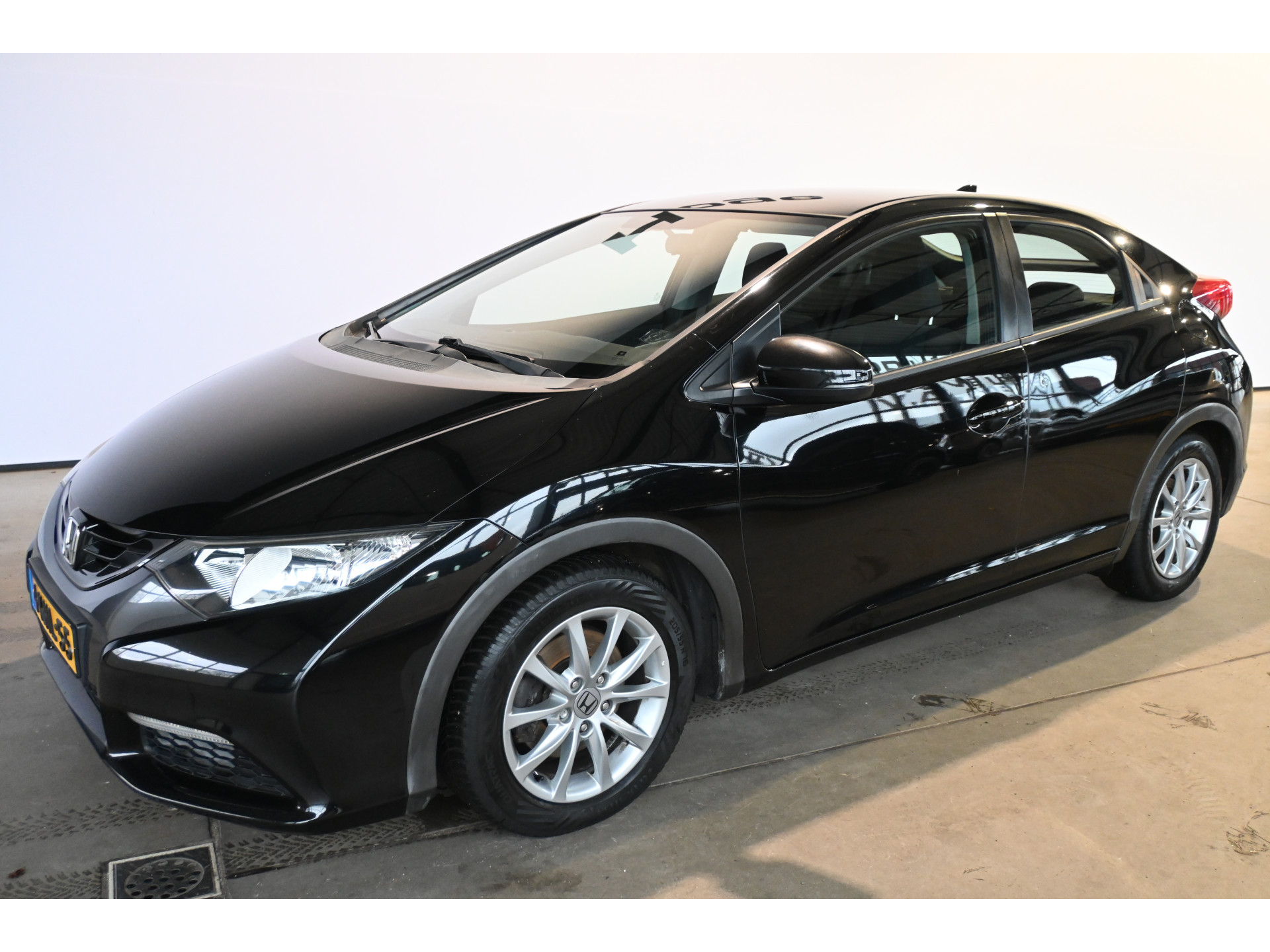 Honda Civic 2.2D Comfort Clima Navigatie Lichtmetaal Goed Onderhouden! Inruil Mogelijk!