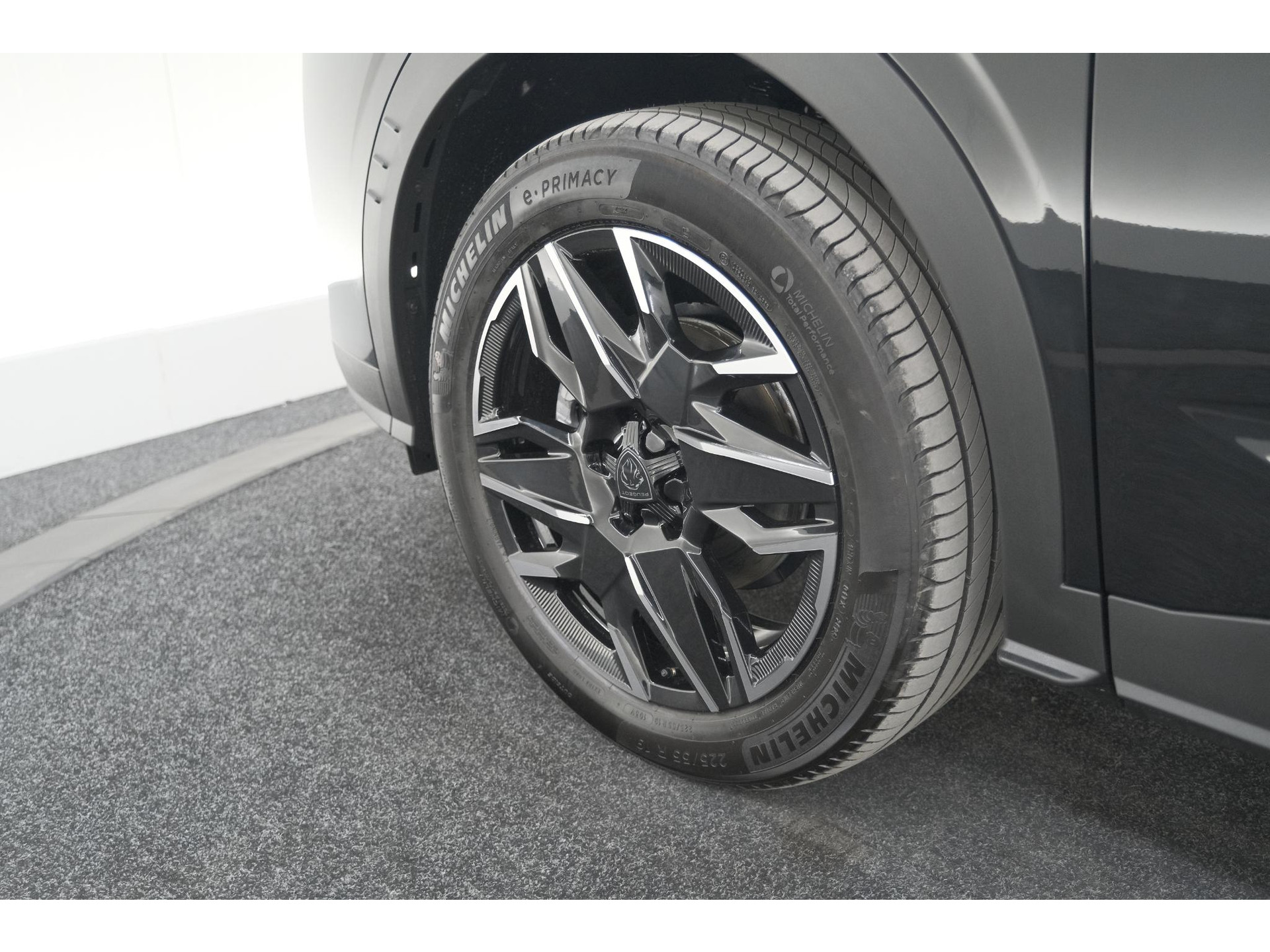 Peugeot 3008 Hybrid 145 e-DCS6 GT | Elektrische Kofferklep | Camera | Adaptieve Cruise Control | Apple CarPlay