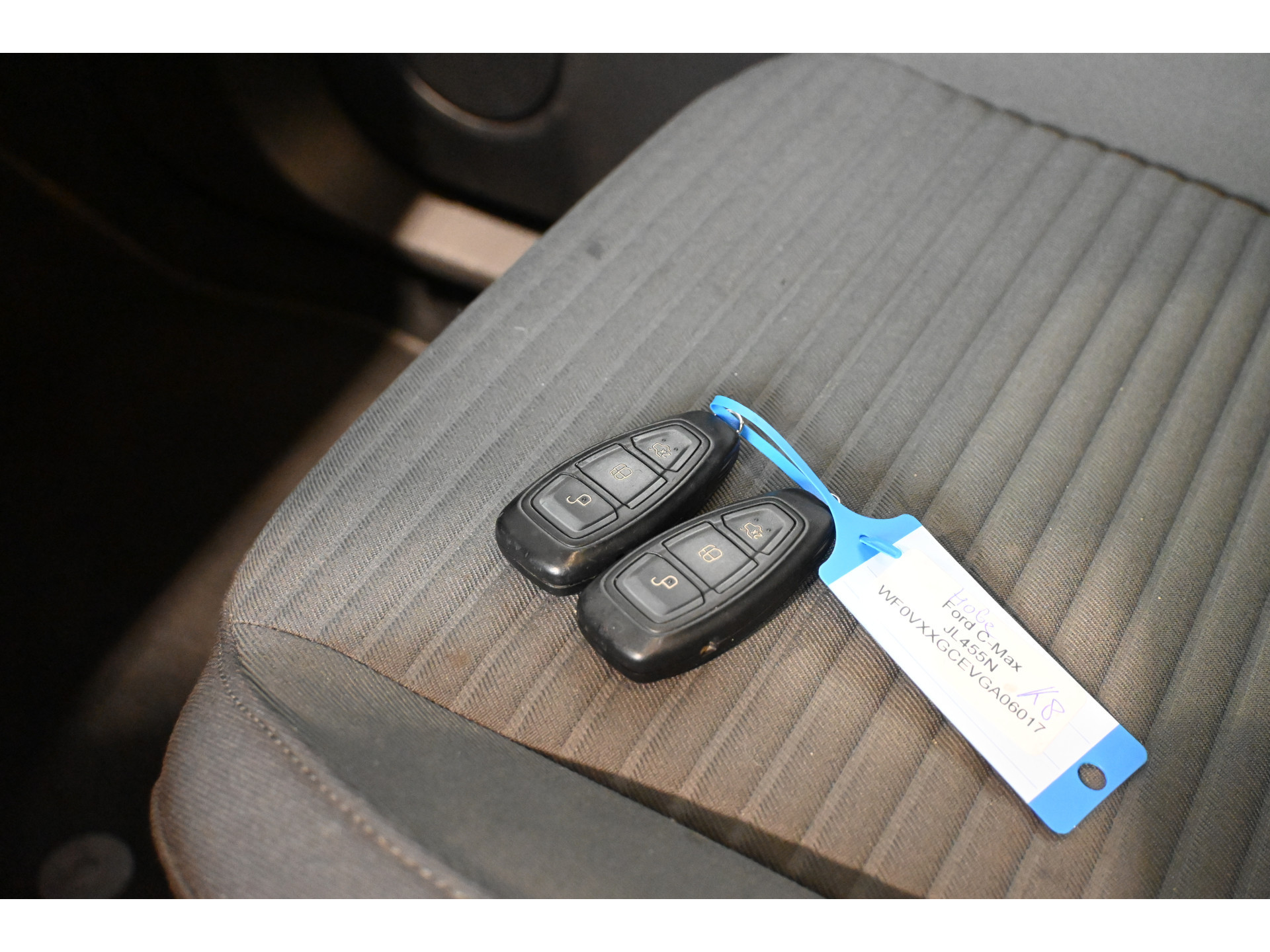 Ford C-Max 1.0 Titanium Clima Cruise control Navigatie Rijklaarprijs Inruil Mogelijk!