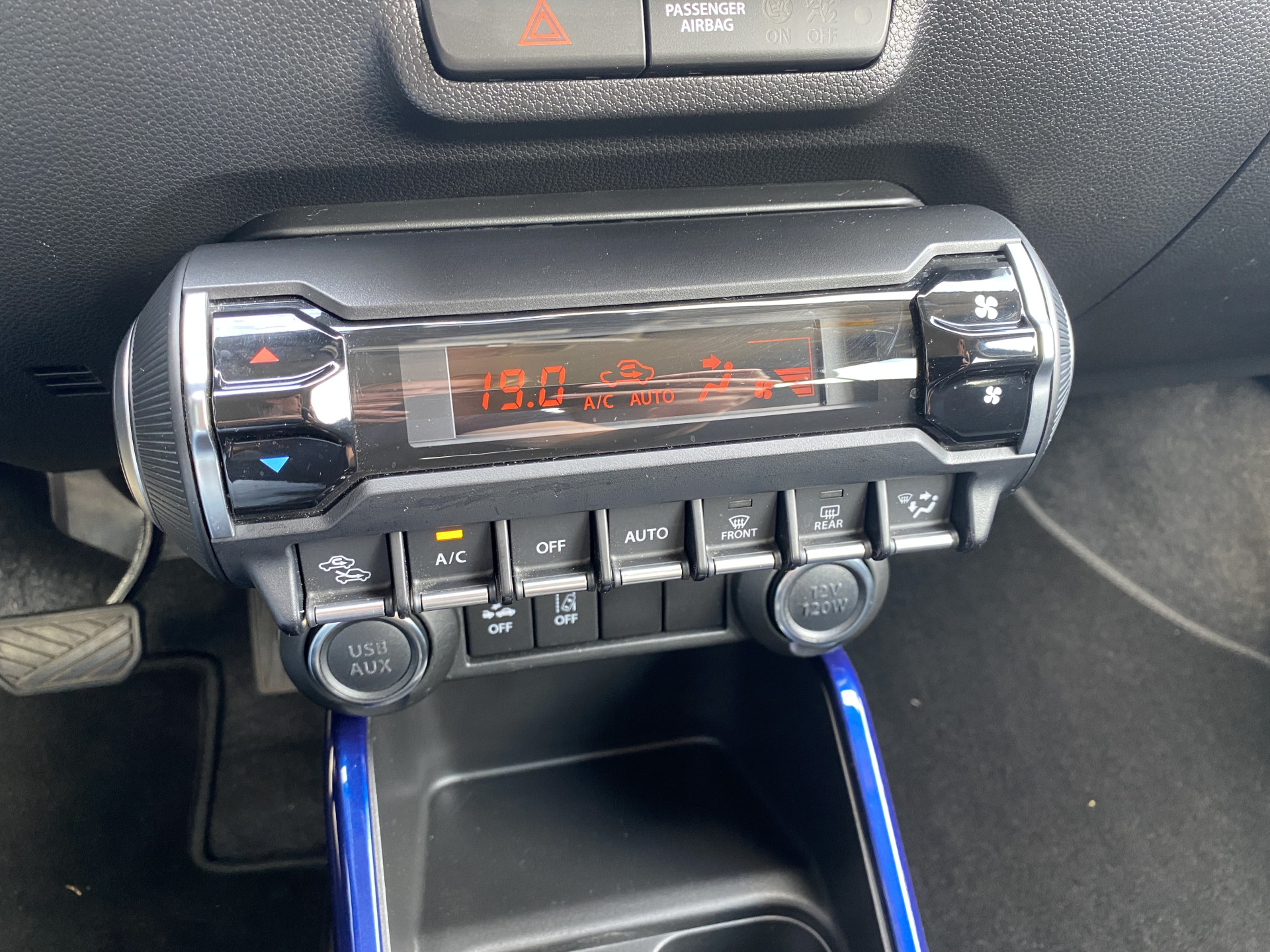 Suzuki Ignis 1.2 Smart Hybrid Style AUT. | 1e eigenaar | navigatie | trekhaak | cruise control | climate | stoelverwarming