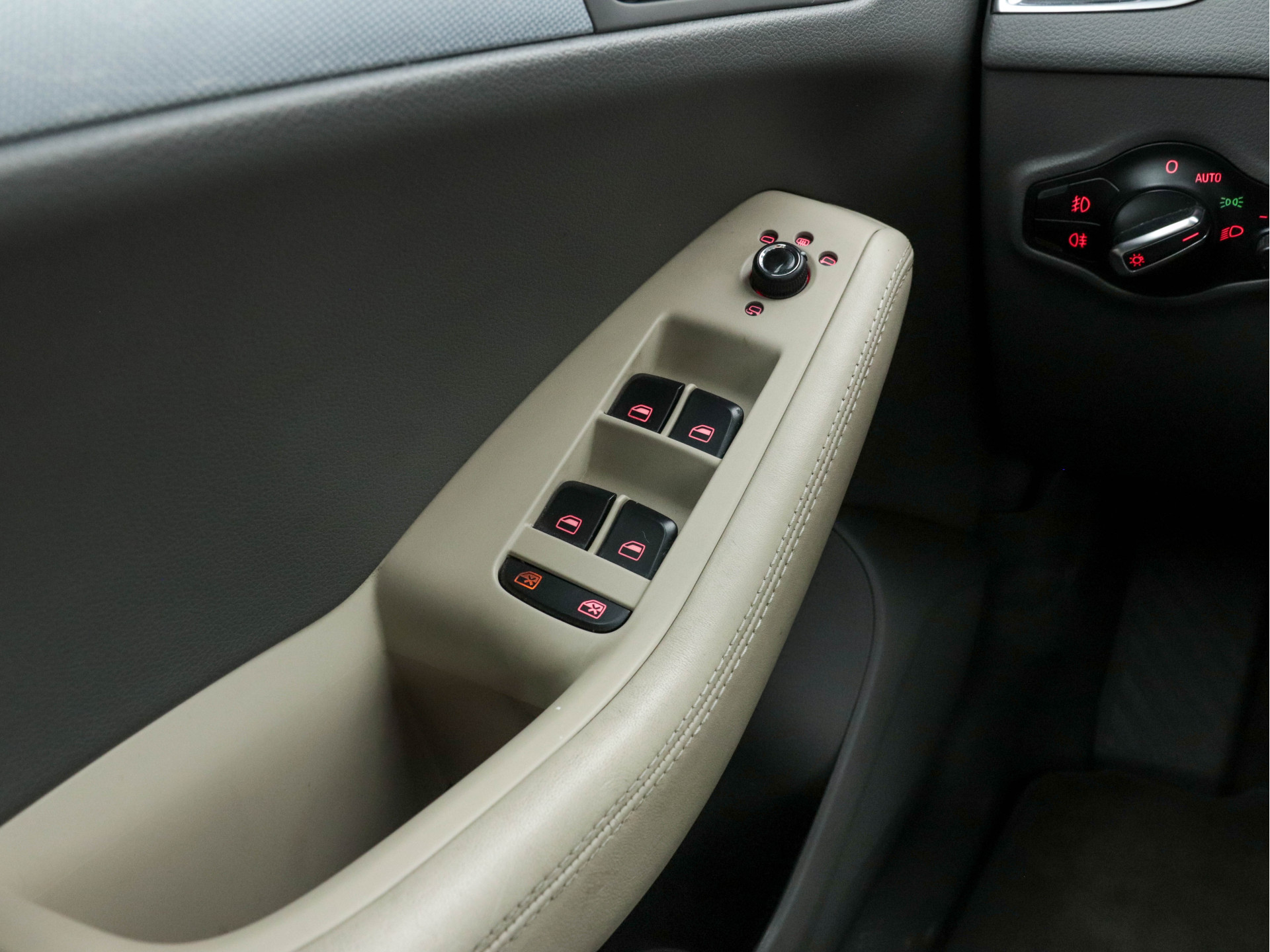 Audi Q5 2.0 TFSI Quattro Pro Line Aut. *NAVI-FULLMAP | LUXURY-LEATHER | AUDI-SOUNDSYSTEM | ECC | SHIFT-PADDLES | COMFORT-SEATS | AUDI-PARKING-SYSTEM-PLUS | CRUISE | 18"ALU*