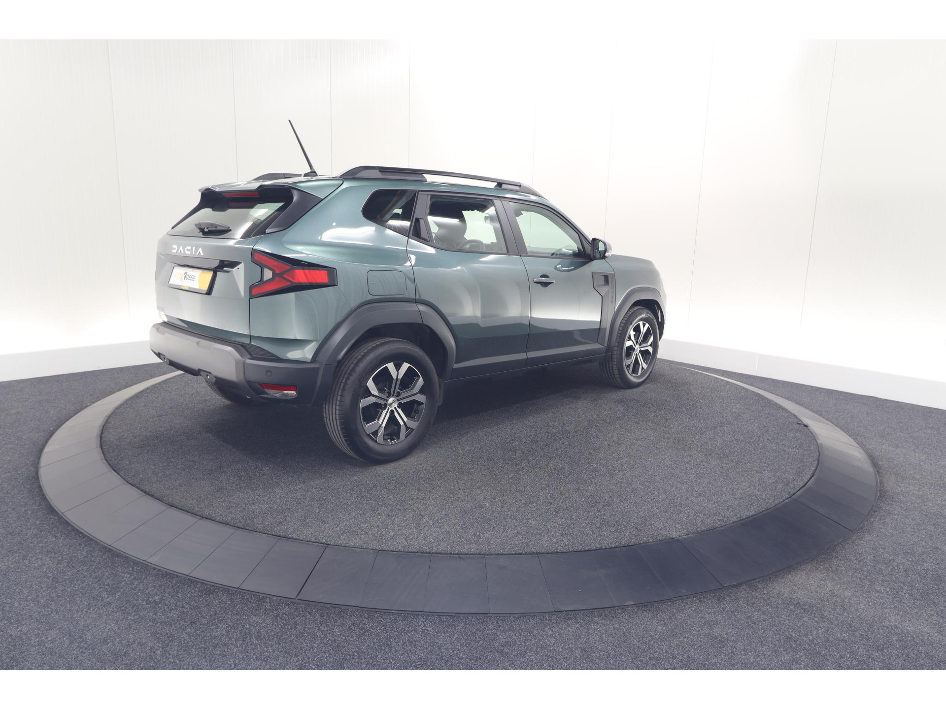 Dacia Duster Mild Hybrid 130 Expression | Camera | Stoelverwarming | Apple Carplay | Navigatie