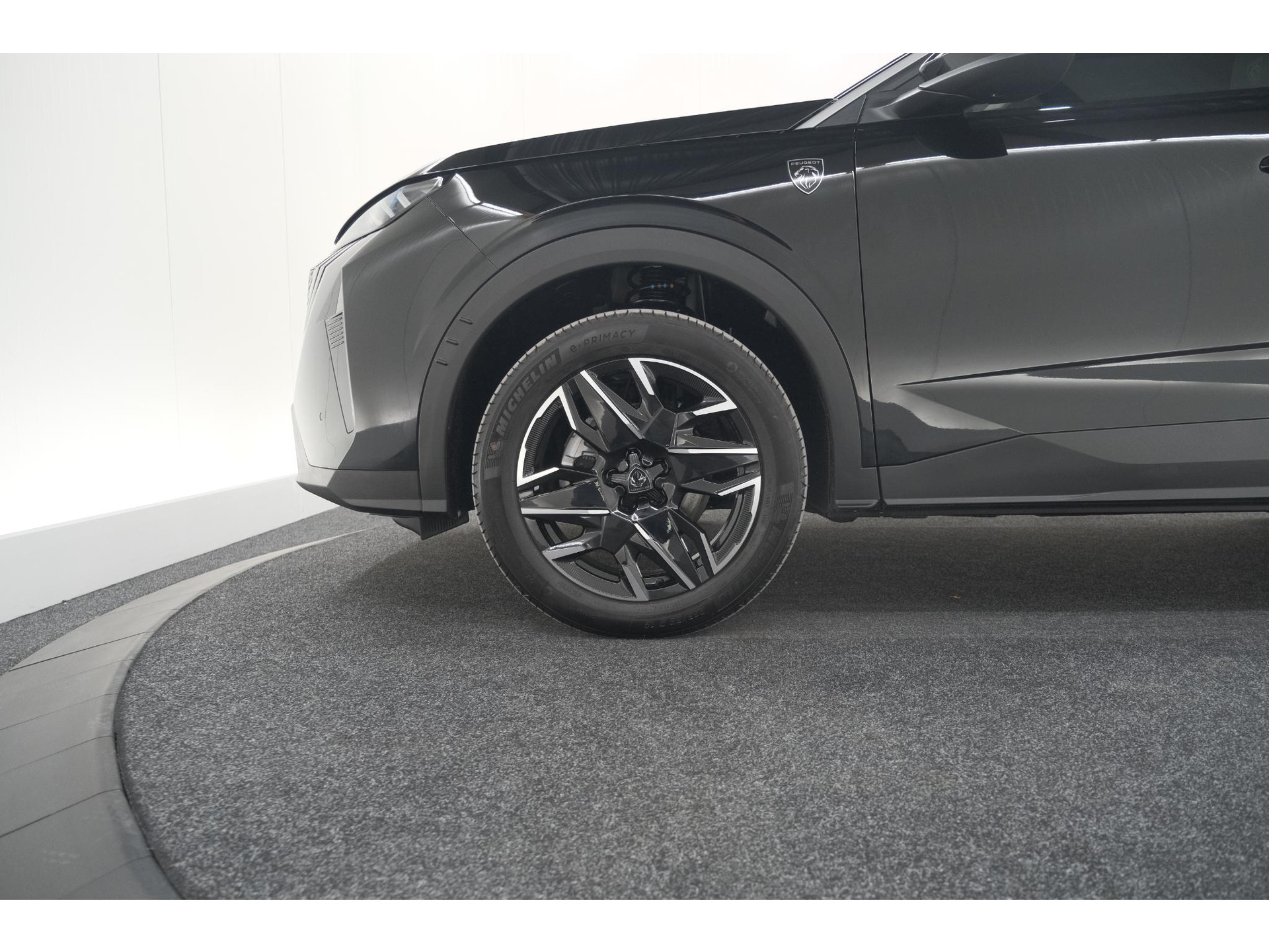 Peugeot 3008 Hybrid 145 e-DCS6 GT | Elektrische Kofferklep | Camera | Adaptieve Cruise Control | Apple CarPlay