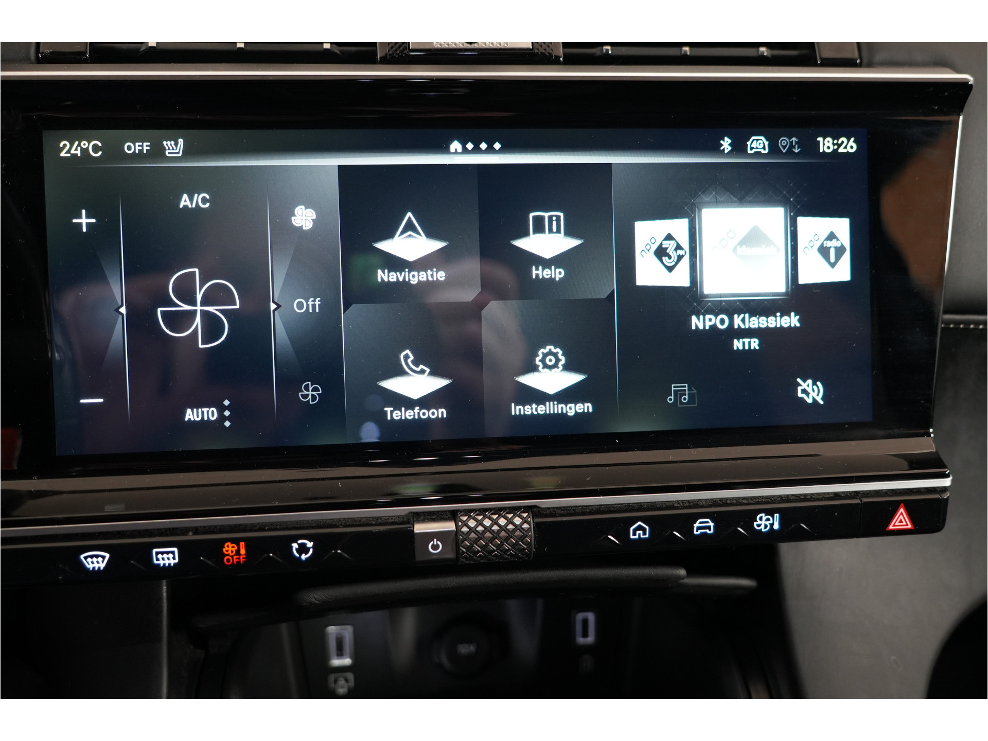 DS 7 E-Tense 4x4 Opéra 360 pk PHEV | SOH 93.5% | Pano | Massage | Nachtzicht | Focal | 360° Cam | Nappa |