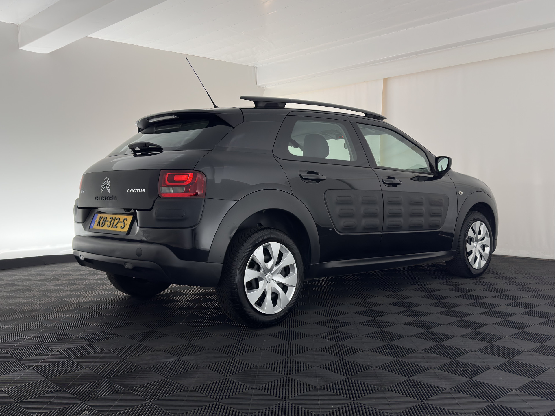Citroën C4 Cactus 1.6 BlueHDi Feel *NAVI-FULLMAP | HEATED-COMFORTSEATS | CAMERA | ECC | PDC | CRUISE*