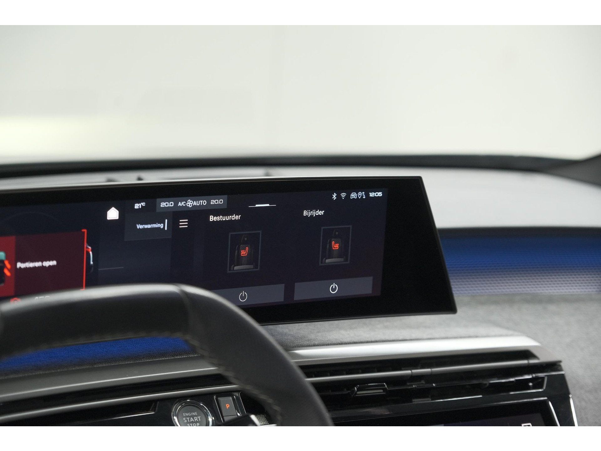 Peugeot 5008 1.2 Hybrid 136 GT 7p | Adaptieve Cruise Control | Camera | Elektrische Kofferklep | Stoelverwarming