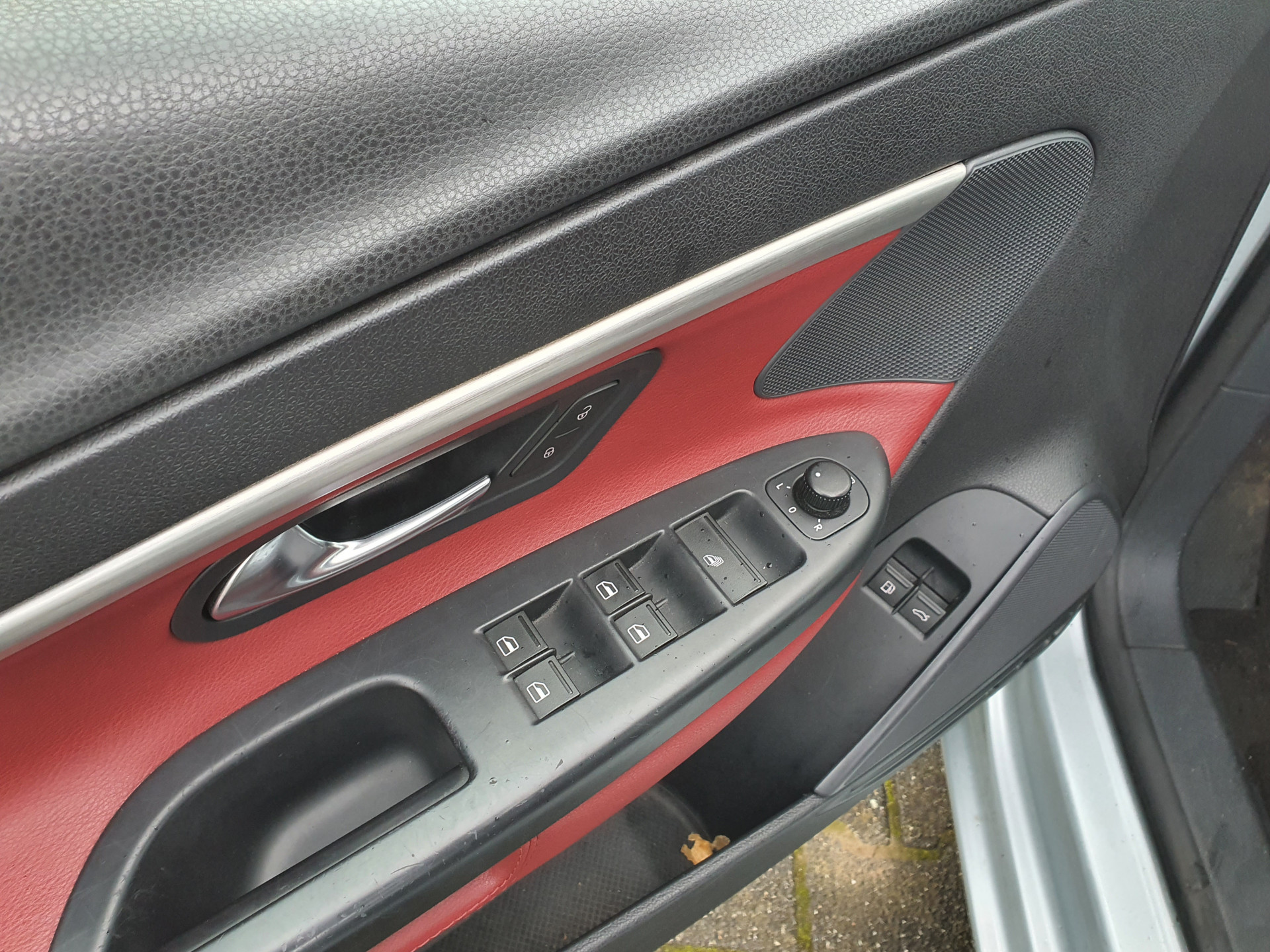 Volkswagen Eos 2.0 T-FSI Ambiente-Pack *FULL-LEATHER | XENON | PDC | ECC | CRUISE*