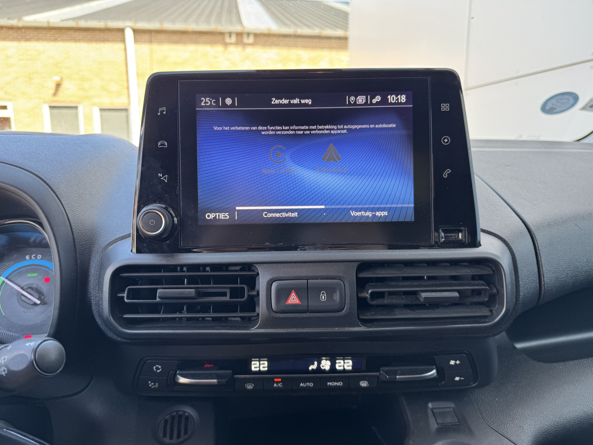 Toyota ProAce City Electric Comfort 50 kWh L1 Snelladen Climate Control Apple Carplay Cruise Control Parkeersensoren v+a Achteruitrijcamera