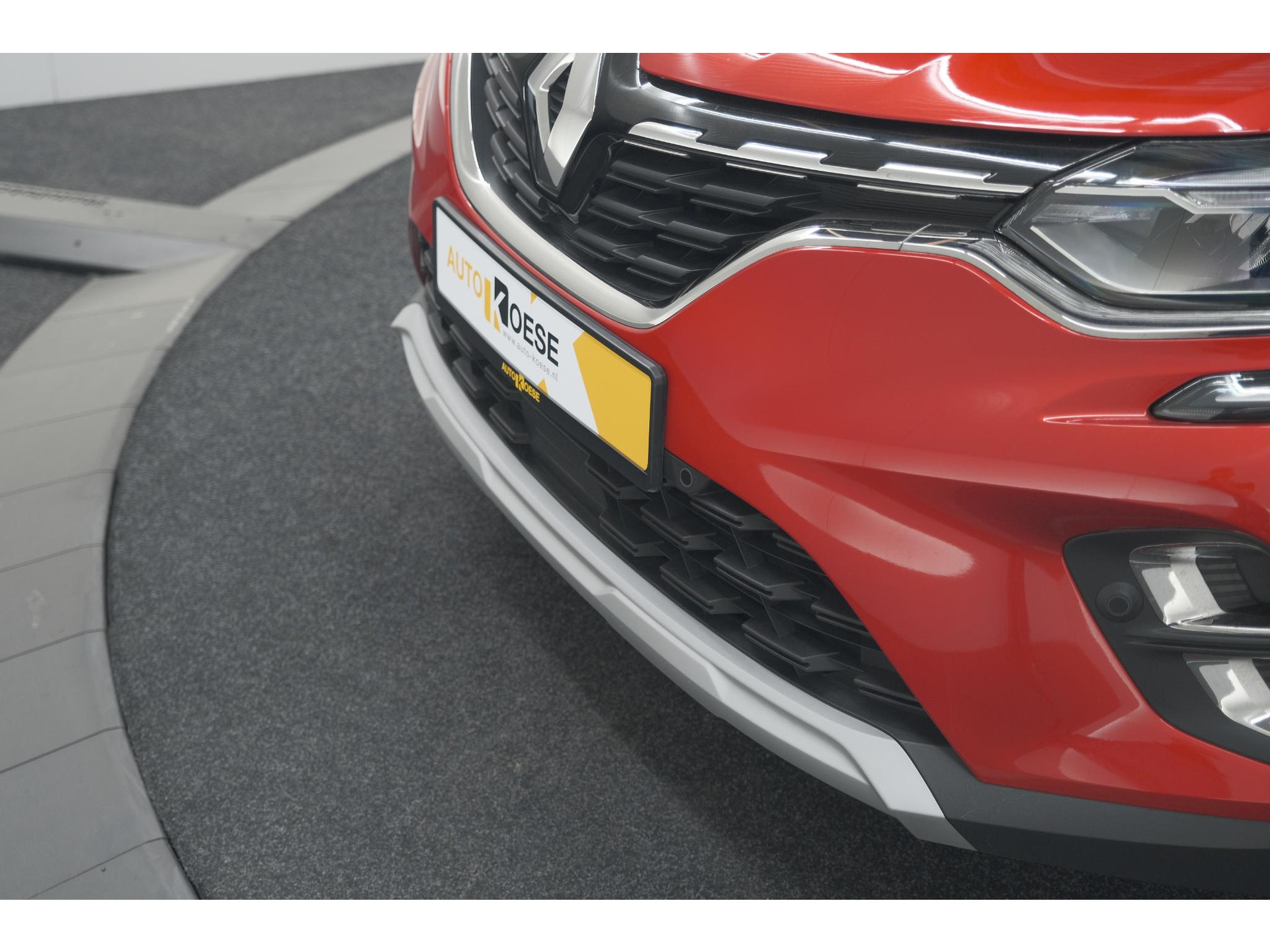 Renault Captur TCe 90 Techno | 360 Camera | 9.3 Inch Grootscherm | Apple Carplay | Navigatie