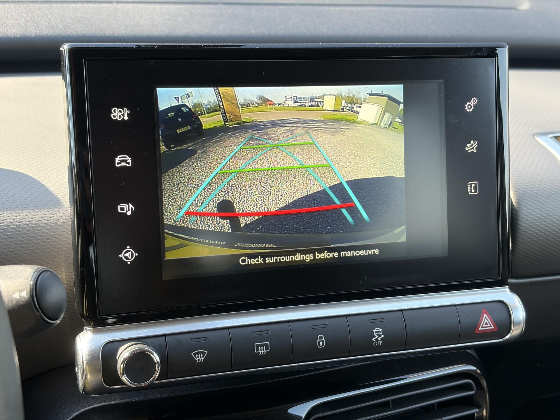Citroen C4 Cactus 1.2 PureTech Shine 2e Eigenaar,Camera,Navi,Trekhaak,Pdc,Dealer Onderhouden,N.A.P,Lm velgen,Bj 12-2016,Apk tot 02-2027