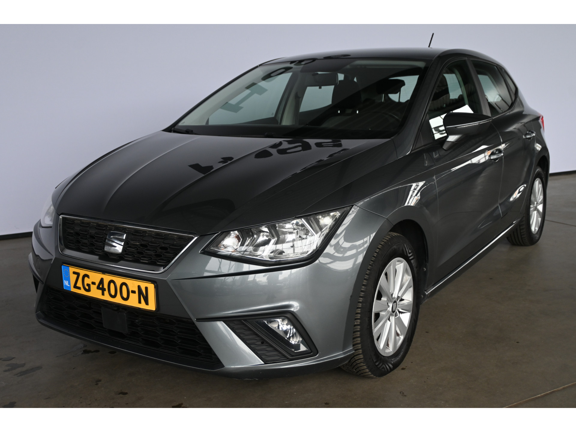 SEAT Ibiza 1.0 MPI Reference Clima Cruise Control Carplay Rijklaarprijs Inruil Mogelijk!