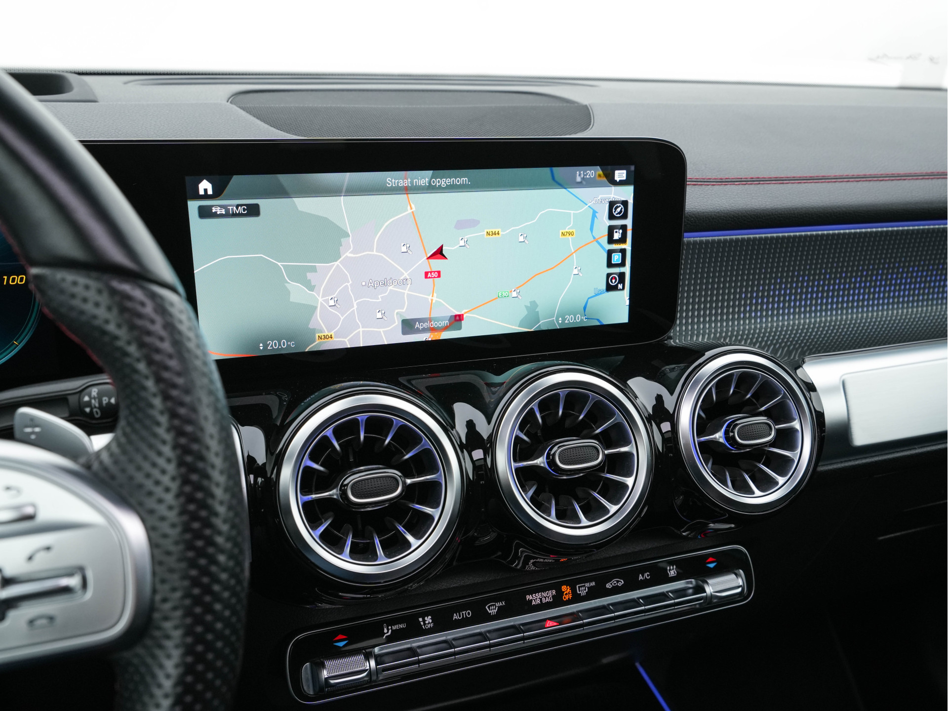 Mercedes-Benz EQB 300 4MATIC AMG-Line 67 kWh [ 3-Fase ] (INCL-BTW) *PANO | HEAD-UP | LEATHER-MICROFIBRE | MEMORY-PACK | WIDE-SCREEN-COCKPIT | FULL-LED | BLINDSPOT | AMBIENT-LIGHT | TOPVIEW | NAVI-FULLMAP | DAB+ | COMFORT/SEATS | ...