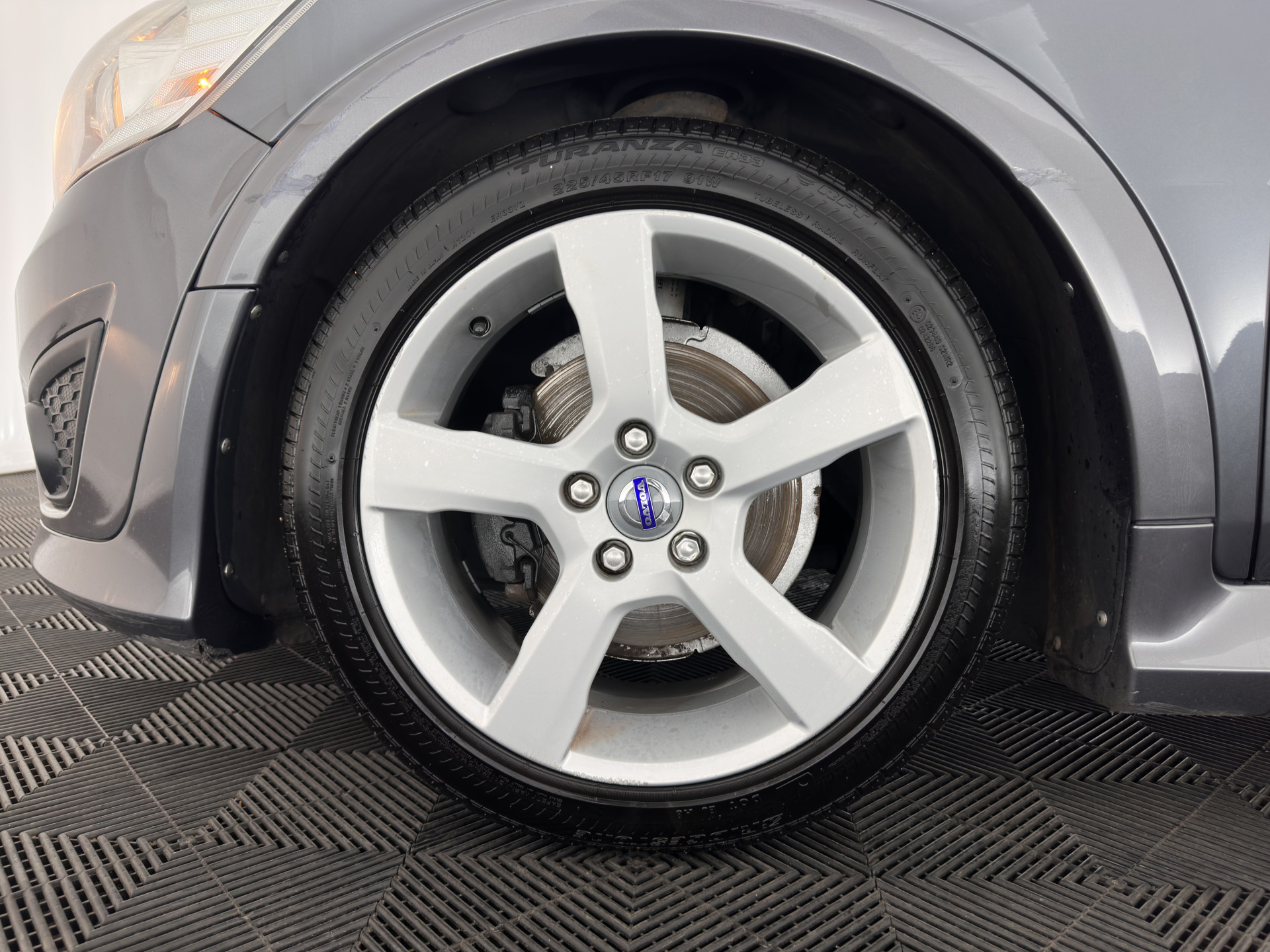 Volvo C30 1.6 D2 R-Design (INCL-BTW) *LEATHER-FABRIC | SPORT-SEATS | ECC | PDC | CARBON-INLAY | CRUISE | 17''ALU*