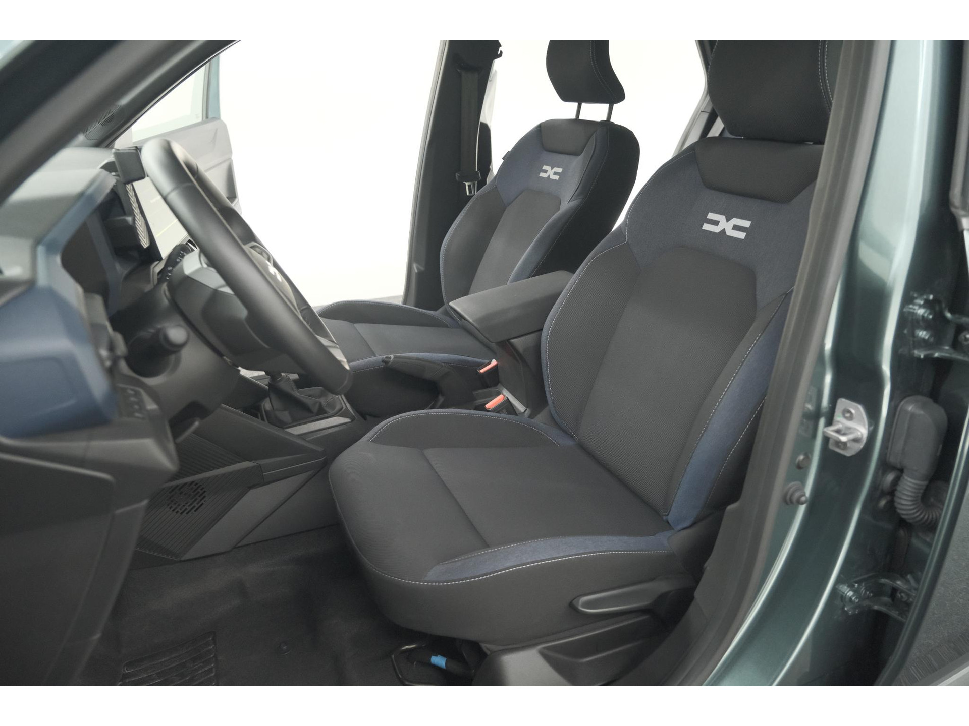 Dacia Duster Mild Hybrid 130 Expression | Camera | Stoelverwarming | Apple Carplay | Navigatie