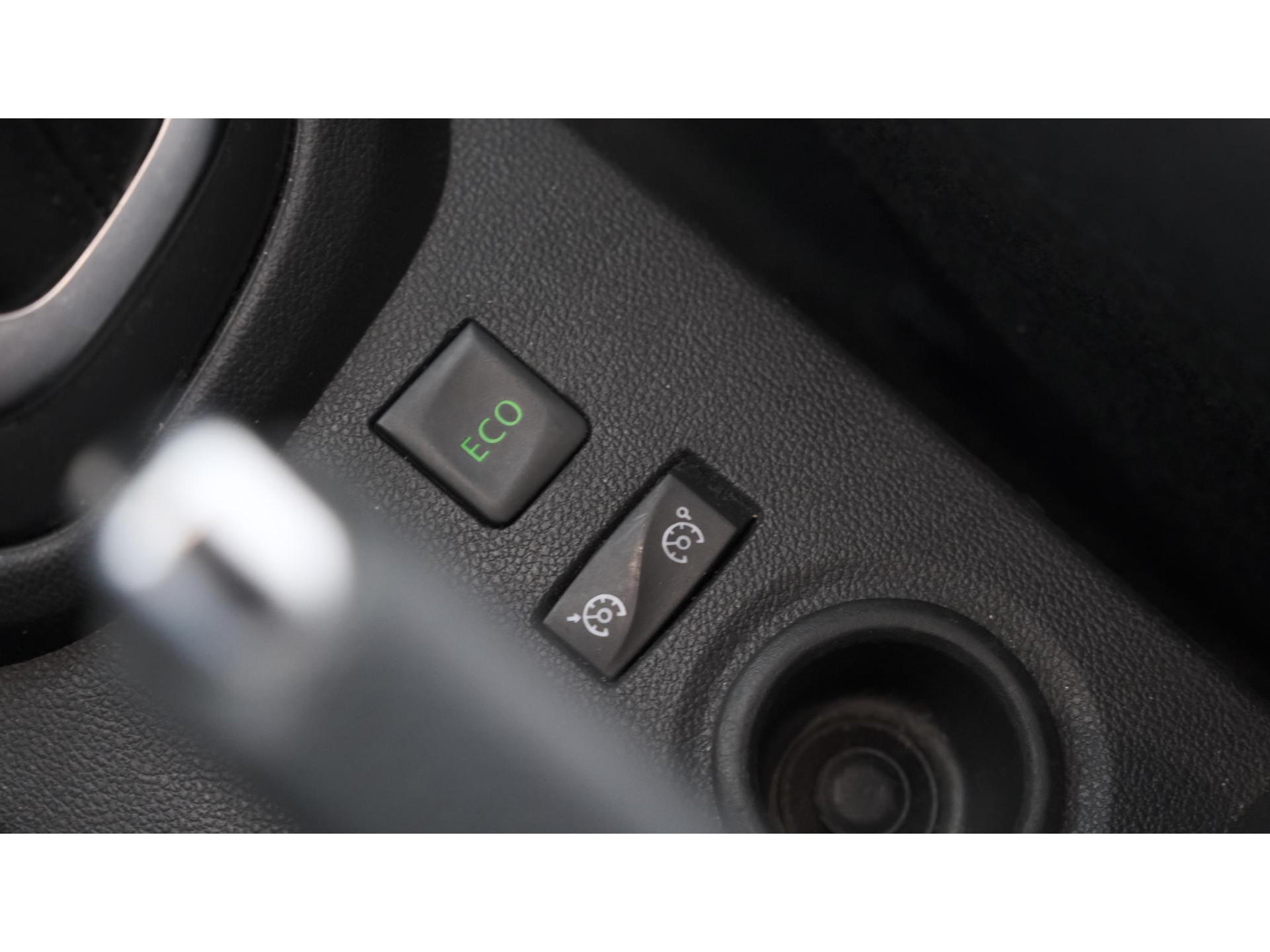 Renault Captur 1.3 TCe Intens | Trekhaak afneembaar | Navigatie | Parkeersensoren