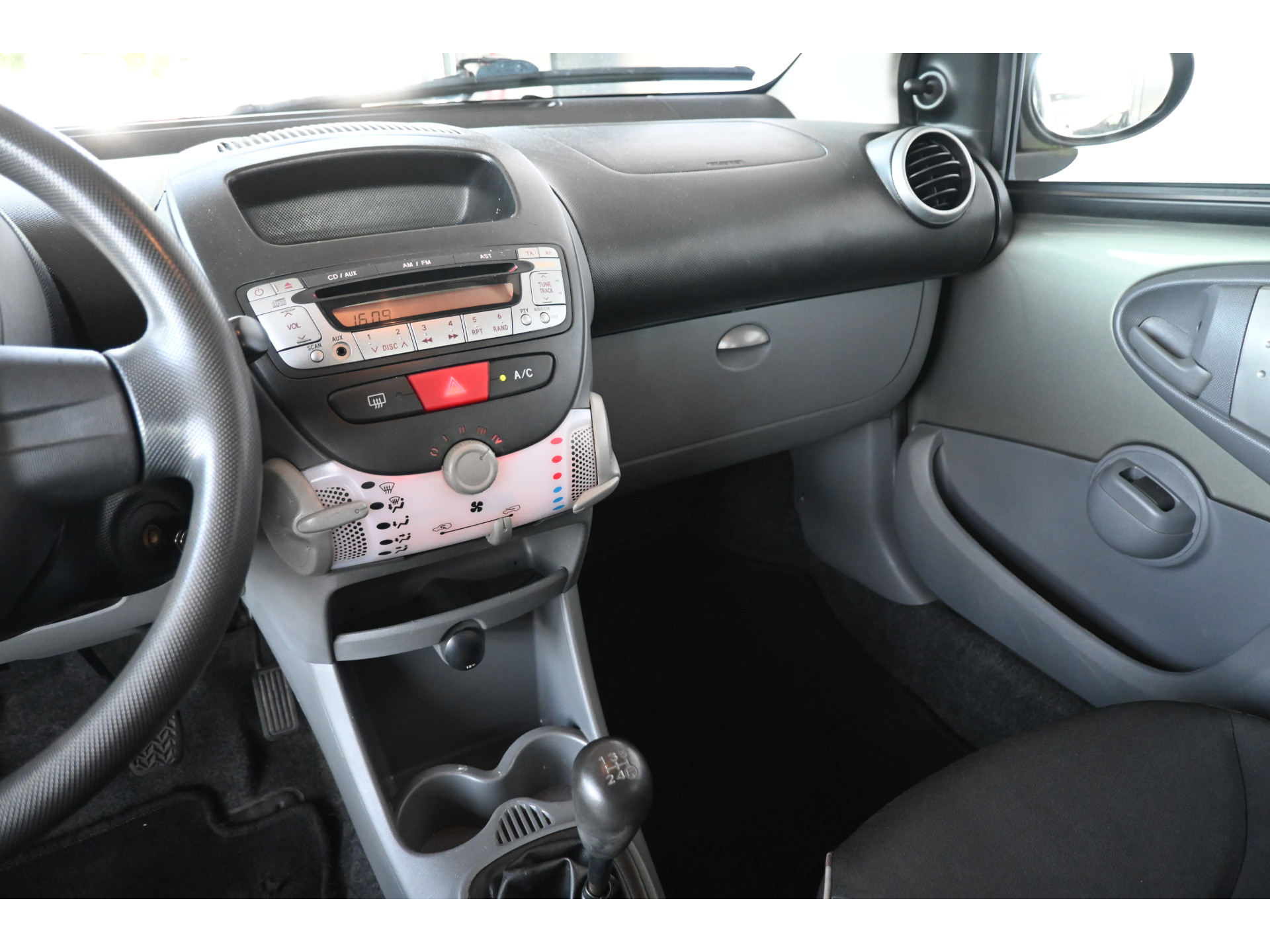 Citroën C1 1.0-12V Ambiance 5u-DRS Airco Elektrisch Pakket! Lichtmetaal All in Prijs! Inruil Mogelijk!
