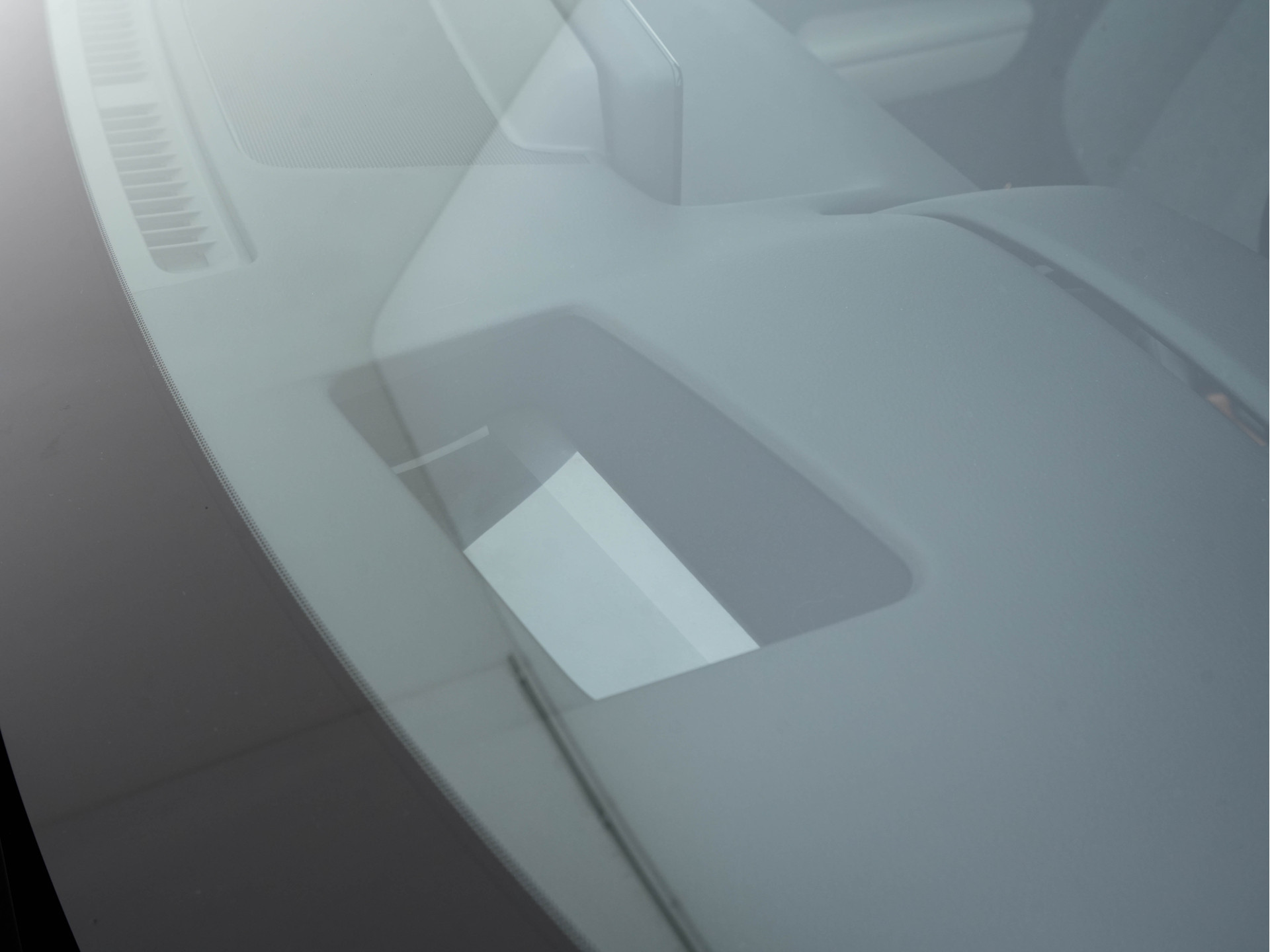 Mazda MX-30 e-SkyActiv EV 145 Advantage 36 kWh ( Fase-3 ) {SOH-100%} Aut. *HEAD-UP | ADAPTIVE-CRUISE | BLIND-SPOT | FULL-LED | HEATED-COMFORTSEATS | CAMERA | KEYLESS | DAB+ | DIGI-COCKPIT | SHIFT-PADDLES | NAVI-FULLMAP | ECC | PRIVACY-GLASS | PDC | 18''AL