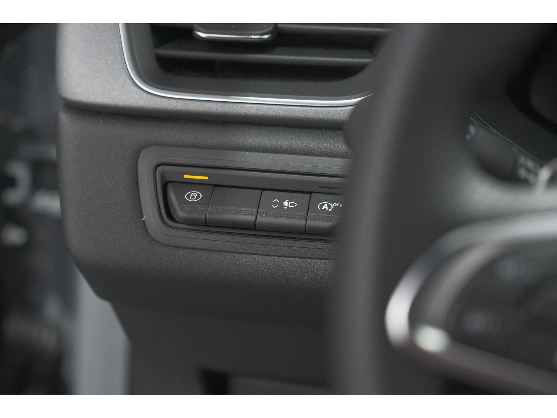 Renault Captur Mild Hybrid 160 EDC Techno | Pack Winter | Camera | Adaptieve Cruise Control | Apple Carplay