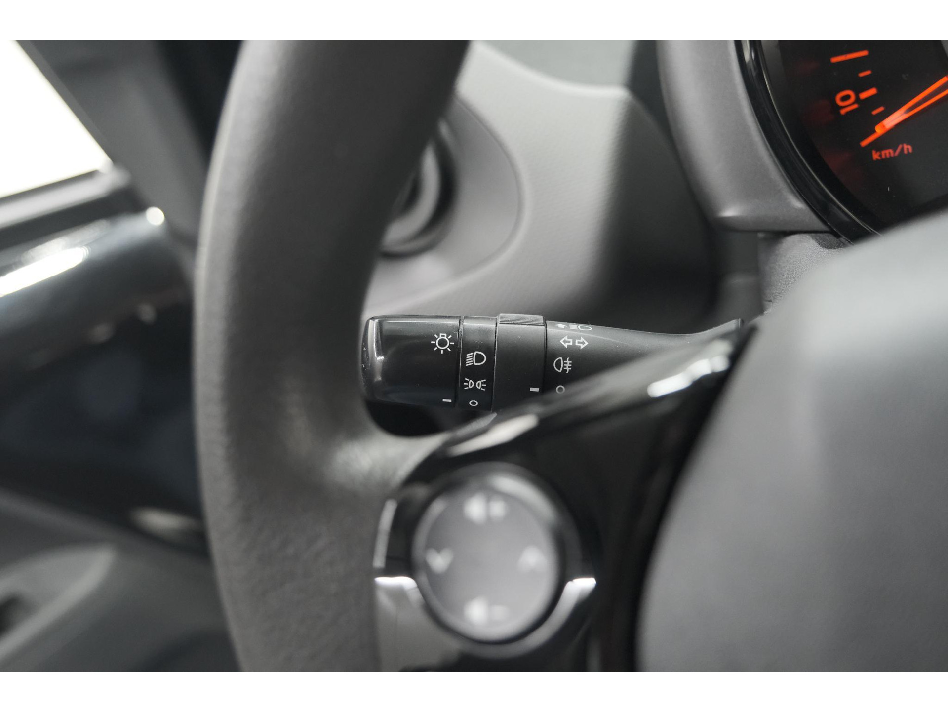 Peugeot 108 1.0 e-VTi Active | Airco | Bluetooth | Elektrische Ramen | 5 Deurs