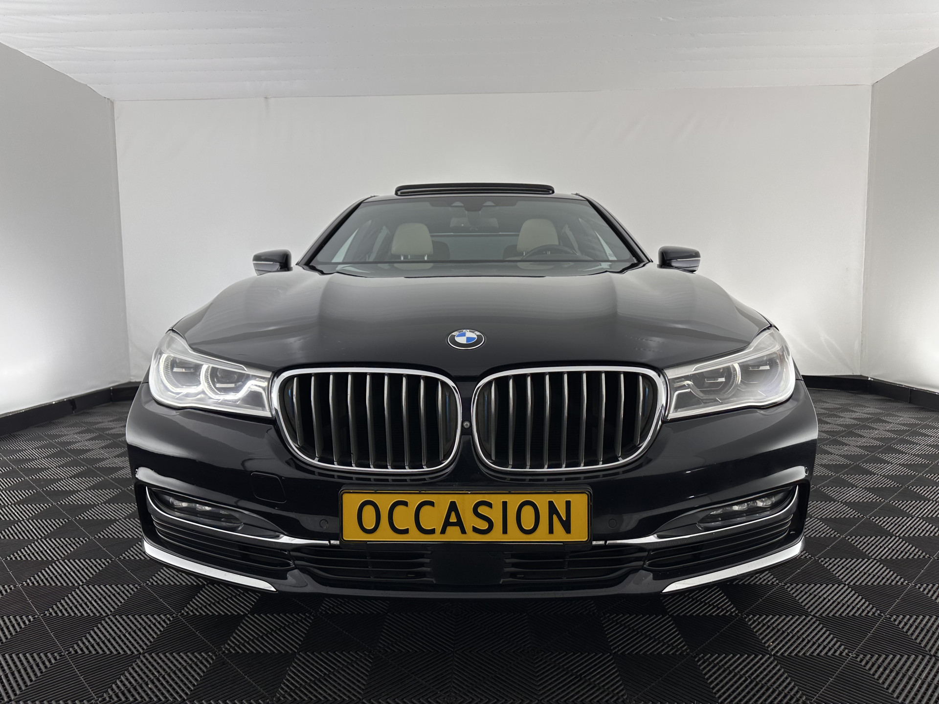 BMW 7-serie 740Le xDrive iPerformance High Executive (Plug-In) Aut. *PANO | LEATHER | MASSAGE | HARMAN/KARDON | MEMORY-PACK | BLIS | TOPVIEW |  HEAD-UP | ADAPTIVE-CRUISE | FULL-LED | ENTERTAINMENT | DAB+ | ..