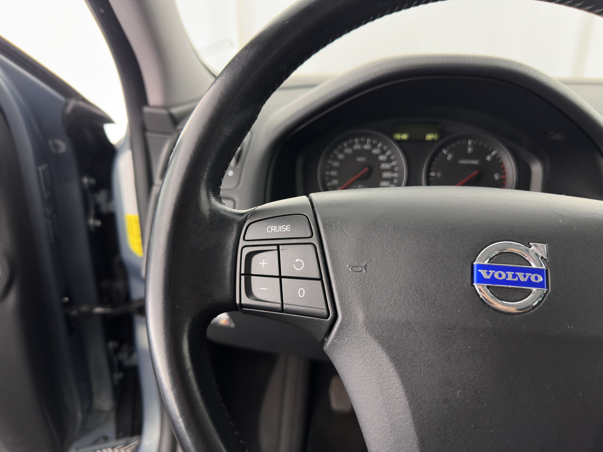 Volvo S40 1.6D Edition I *COMFORT-SEATS | ECC | CRUISE | 17''ALU*