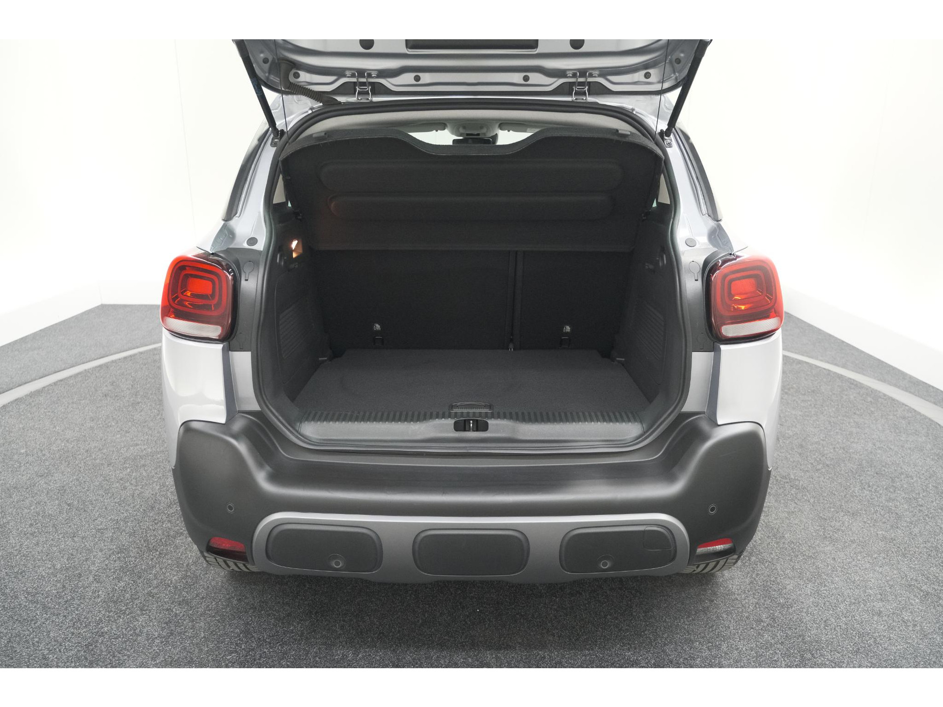 Citroen C3 Aircross PureTech 130 EAT6 Max | Parkeersensoren | Stoelverwarming | Apple Carplay | 16 Inch Lichtmetalen Velgen