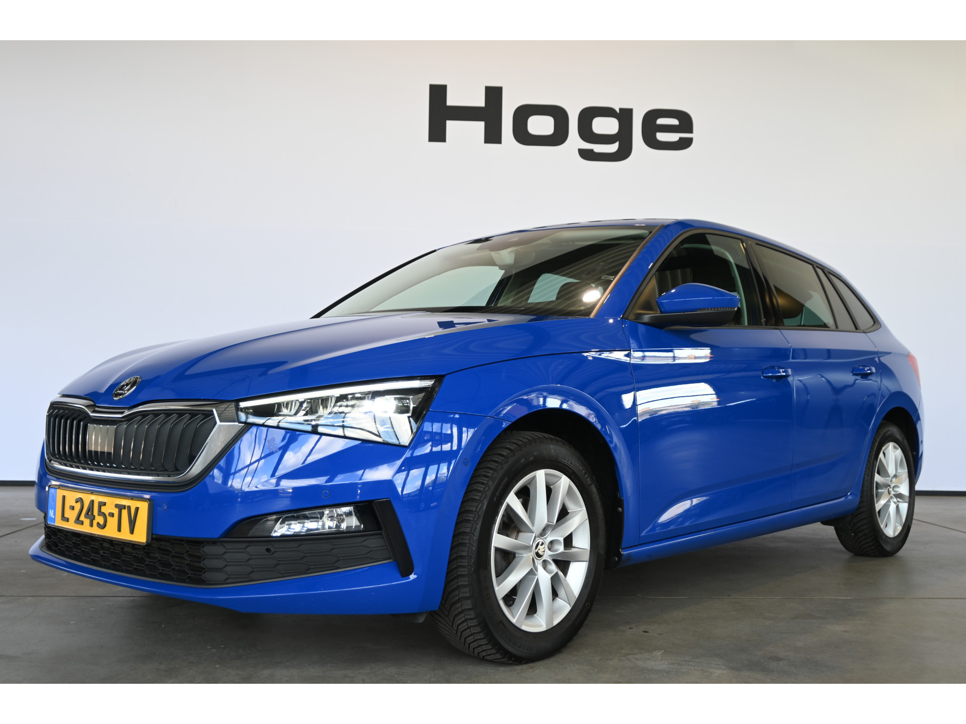 ŠKODA Scala 1.0 TSI Business Edition Nap! Adaptieve Cruise Clima Lane Assist Trekhaak Stoelverwarming CarPlay Goed Onderhouden! Inruil Mogelijk!