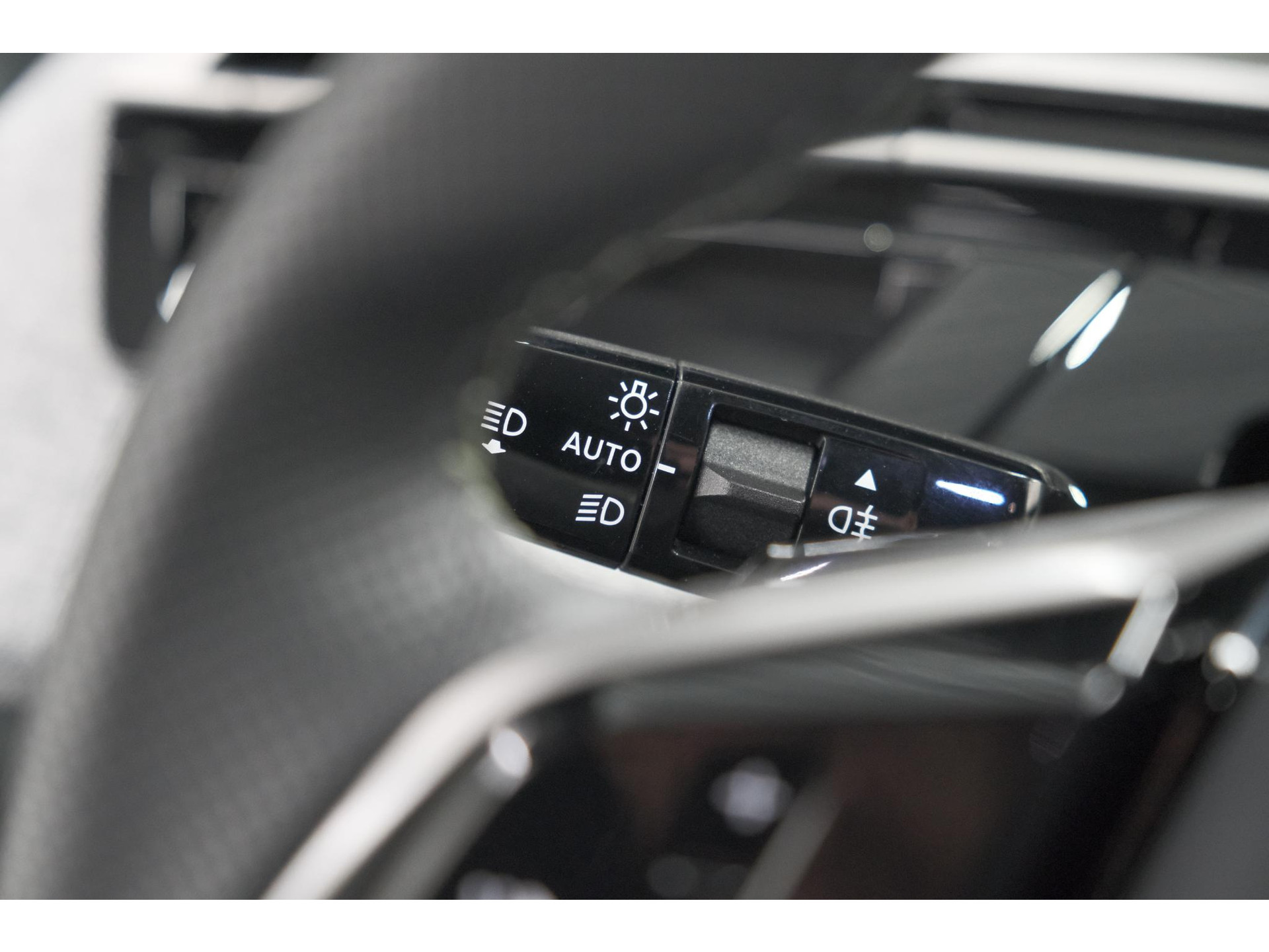 Peugeot 3008 1.2 Hybrid 145 GT | Camera | Adaptieve Cruise Control | Elektrische Kofferklep | Stuurwielverwarming