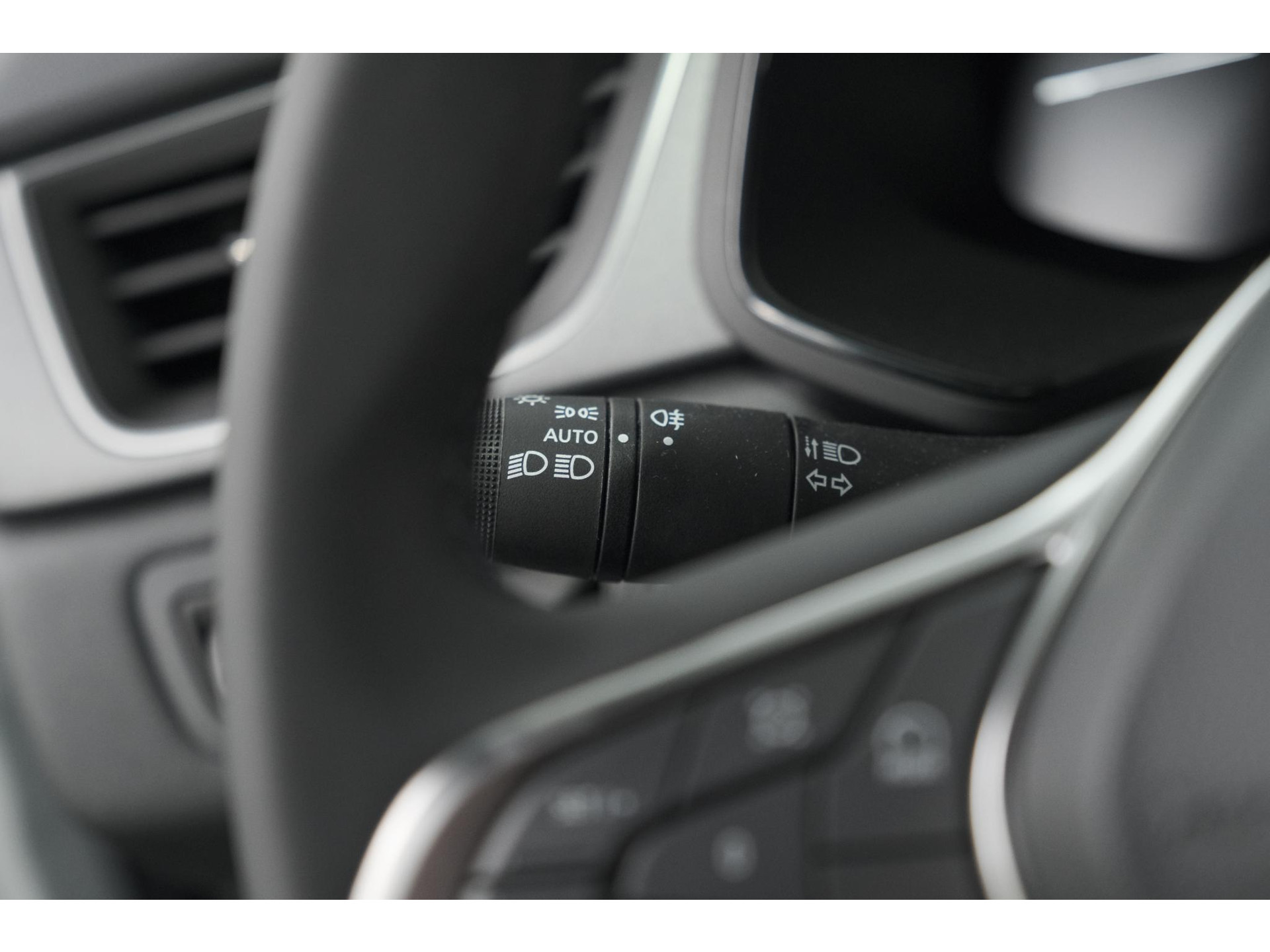 Renault Captur 1.6 E-Tech full hybrid 145 techno | NIEUW MODEL | Camera | Apple Carplay | Parkeersensoren | Keyless | LED