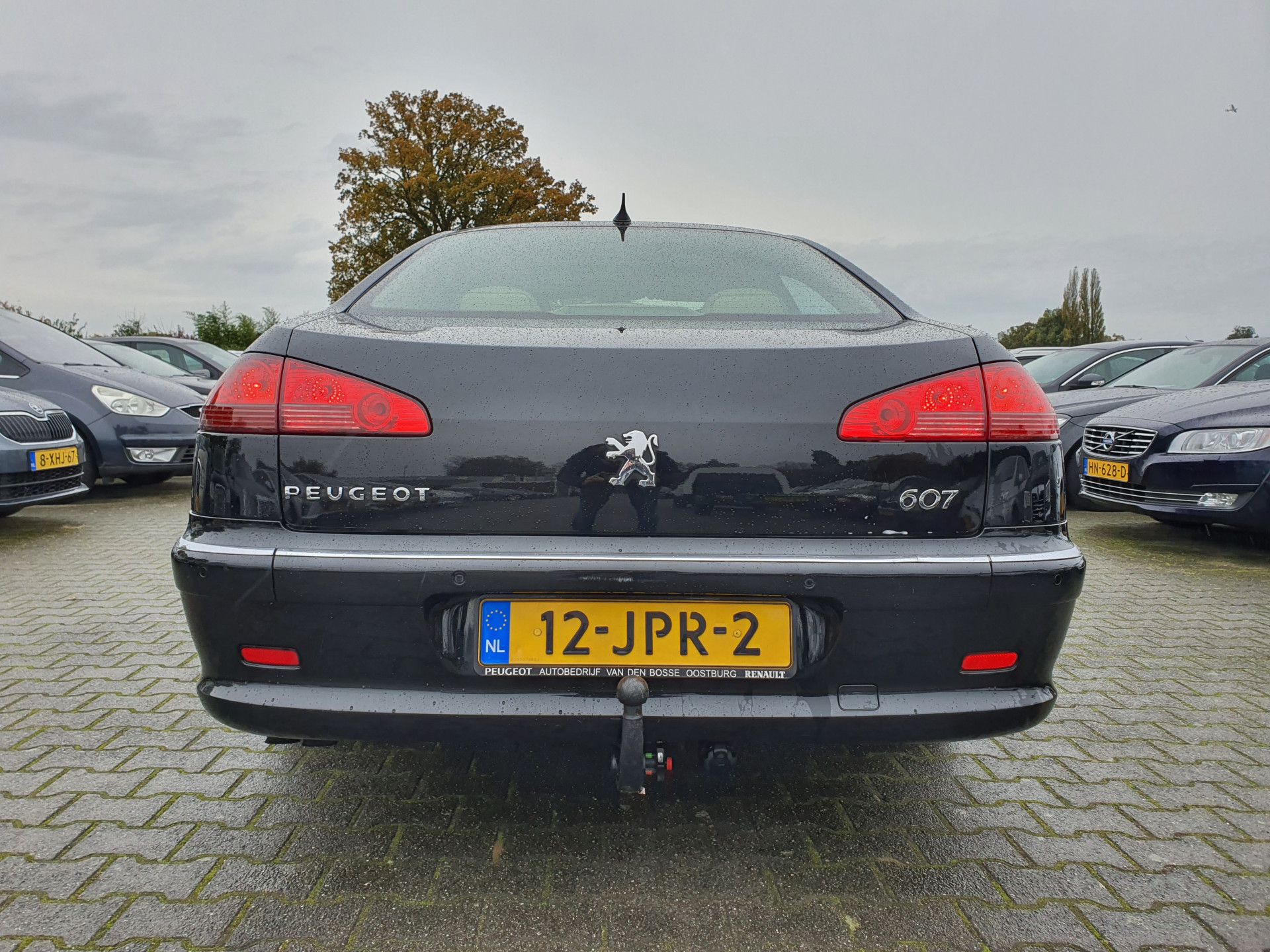 Peugeot 607 2.7 HDiF Executive Ivoire-Pack Aut. *PANO | XENON | NAPPA-FULL-LEATHER | NAVI-FULLMAP | CRUISE | MEMORY-PACK | HEATD-COMFORTSEATS | TOWBAR | HEATED-SEATS | 17"ALU*