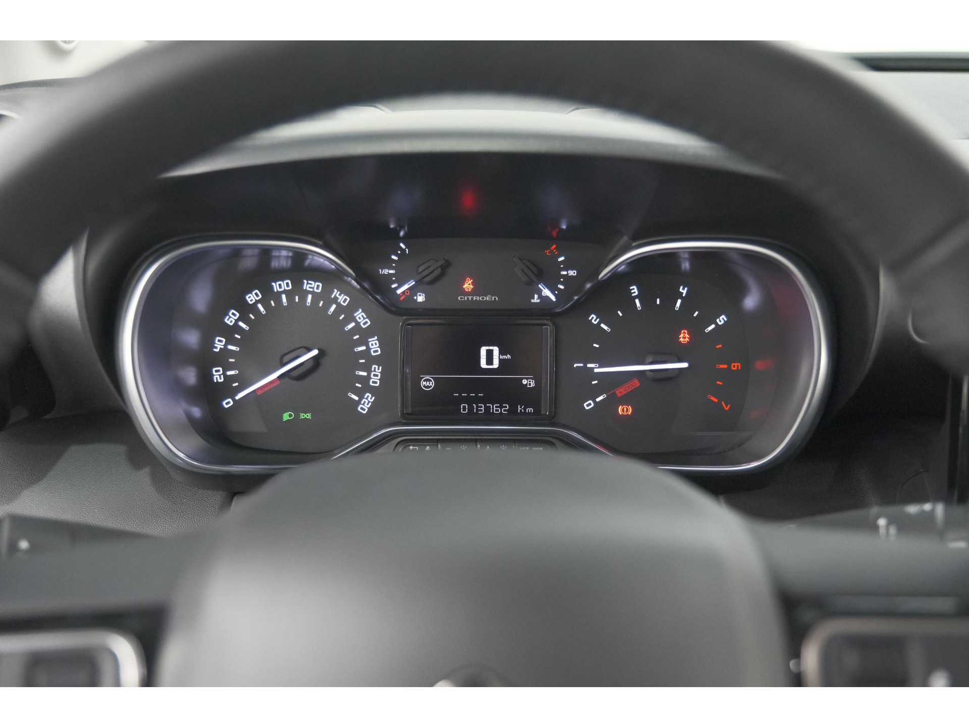 Citroen C3 Aircross PureTech 110 Plus | Parkeersensoren | Navigatie | Apple Carplay | Climate Control