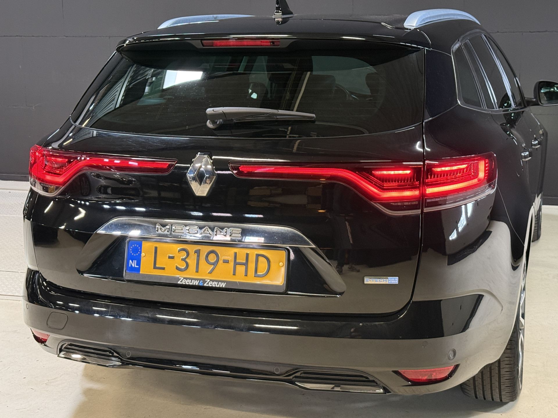 Renault Mégane Estate 1.6 E-Tech Plug-In Hybrid 160 Business Edition One | Apple Carplay | Stoel/stuurverwarming | Full LED | Keyless