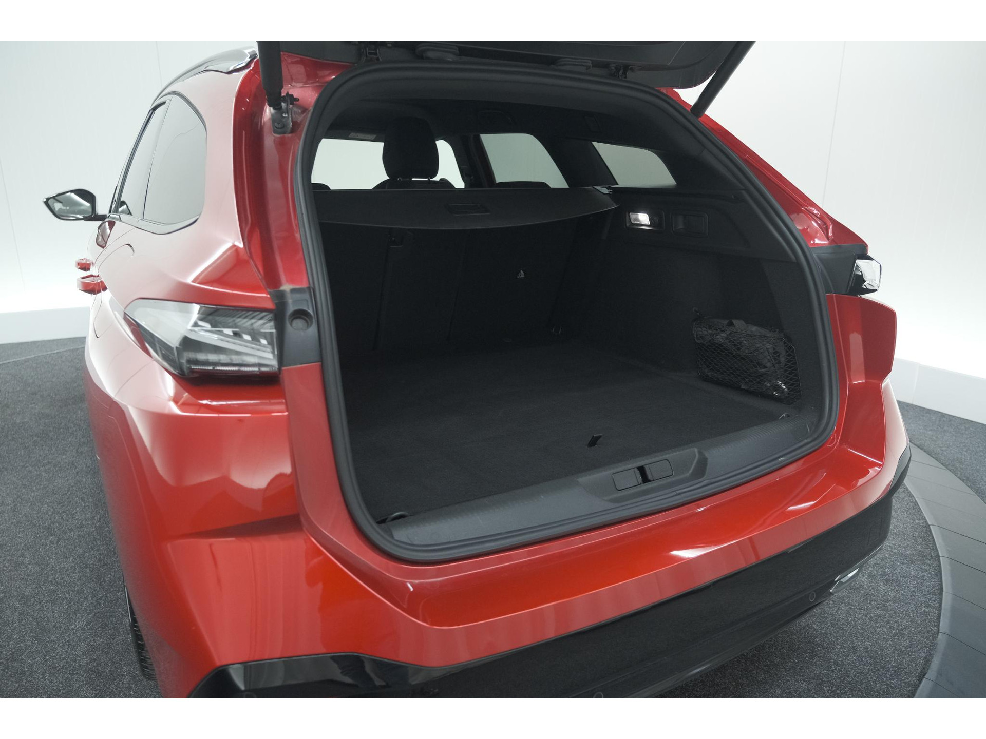 Peugeot 308 SW 1.6 Plug-in Hybrid 225 GT | FOCAL Audio | 360 Camera | Adaptieve Cruise Control | Apple Carplay | Voorruitverwarming