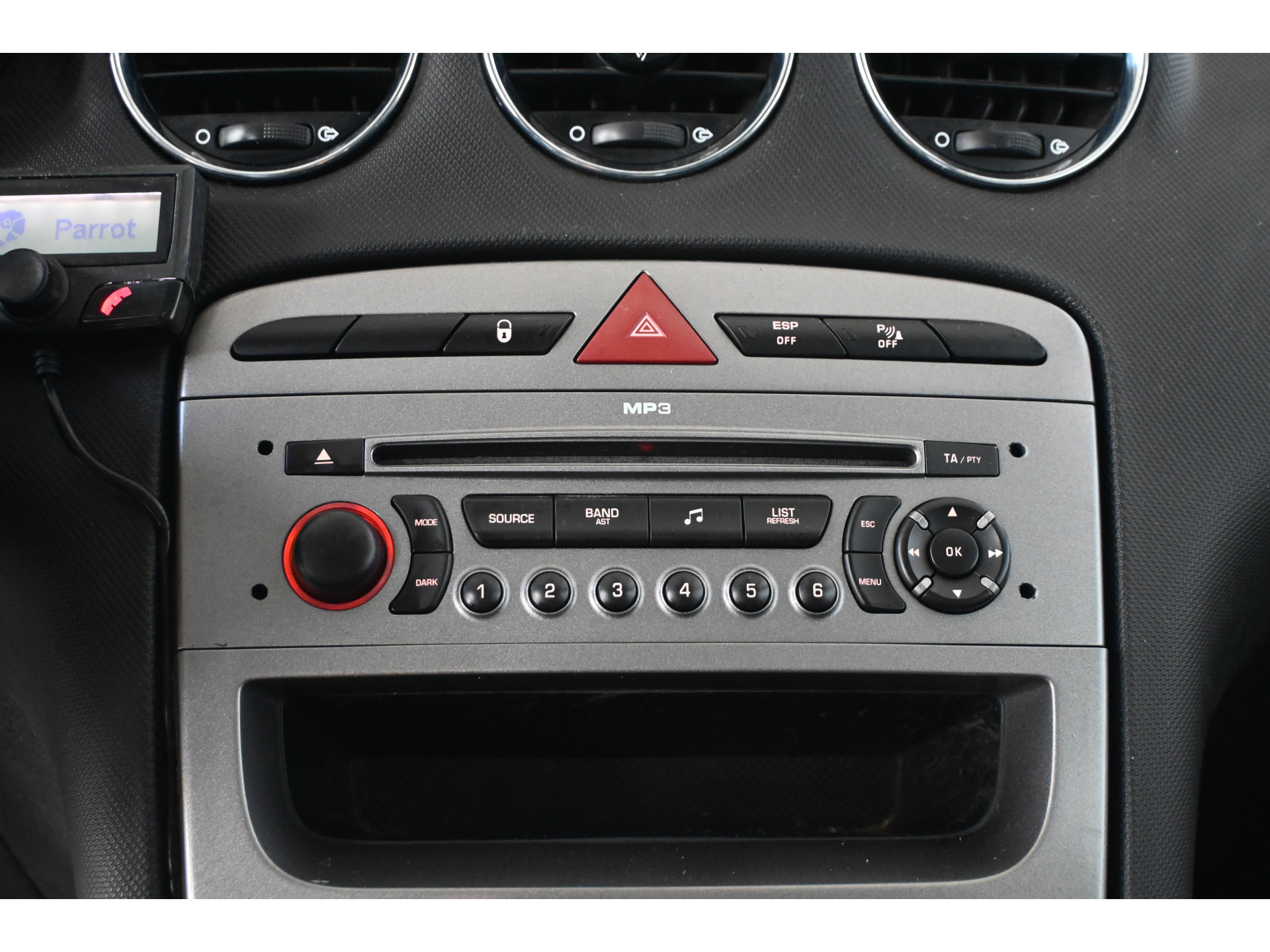 Peugeot 308 1.6 THP XT Airco Panoramadak Cruise Control LEES TEKST! Inruil Mogelijk!
