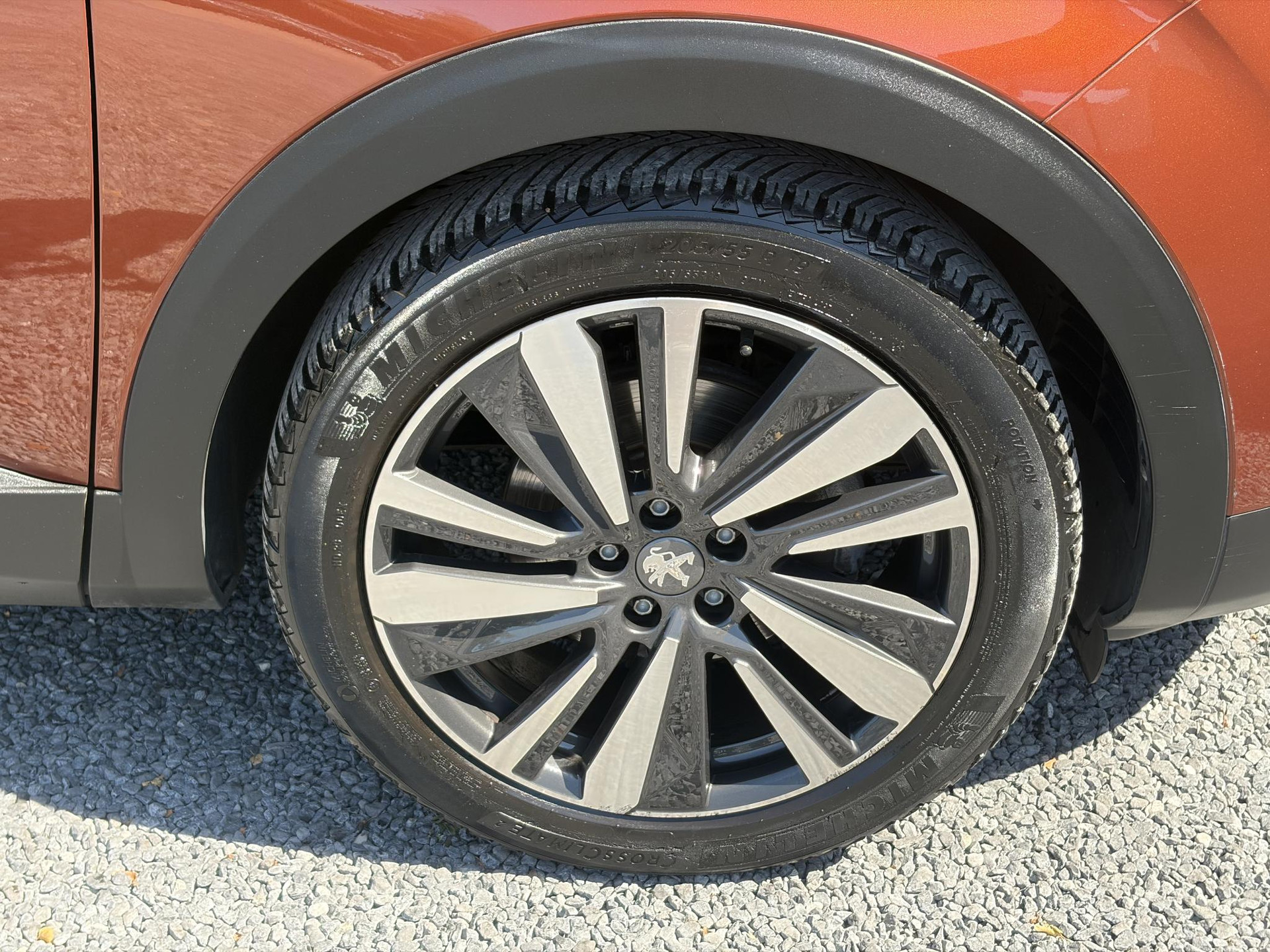 Peugeot 3008 1.2 PureTech Allure Distributieriem vv in 2025 l Pano l 360° Camera l Carplay l Dealer Onderhouden l Navi l Halfleder l Pdc l Keyless l 131pk l 6 Bak l Apk tot 12-2026