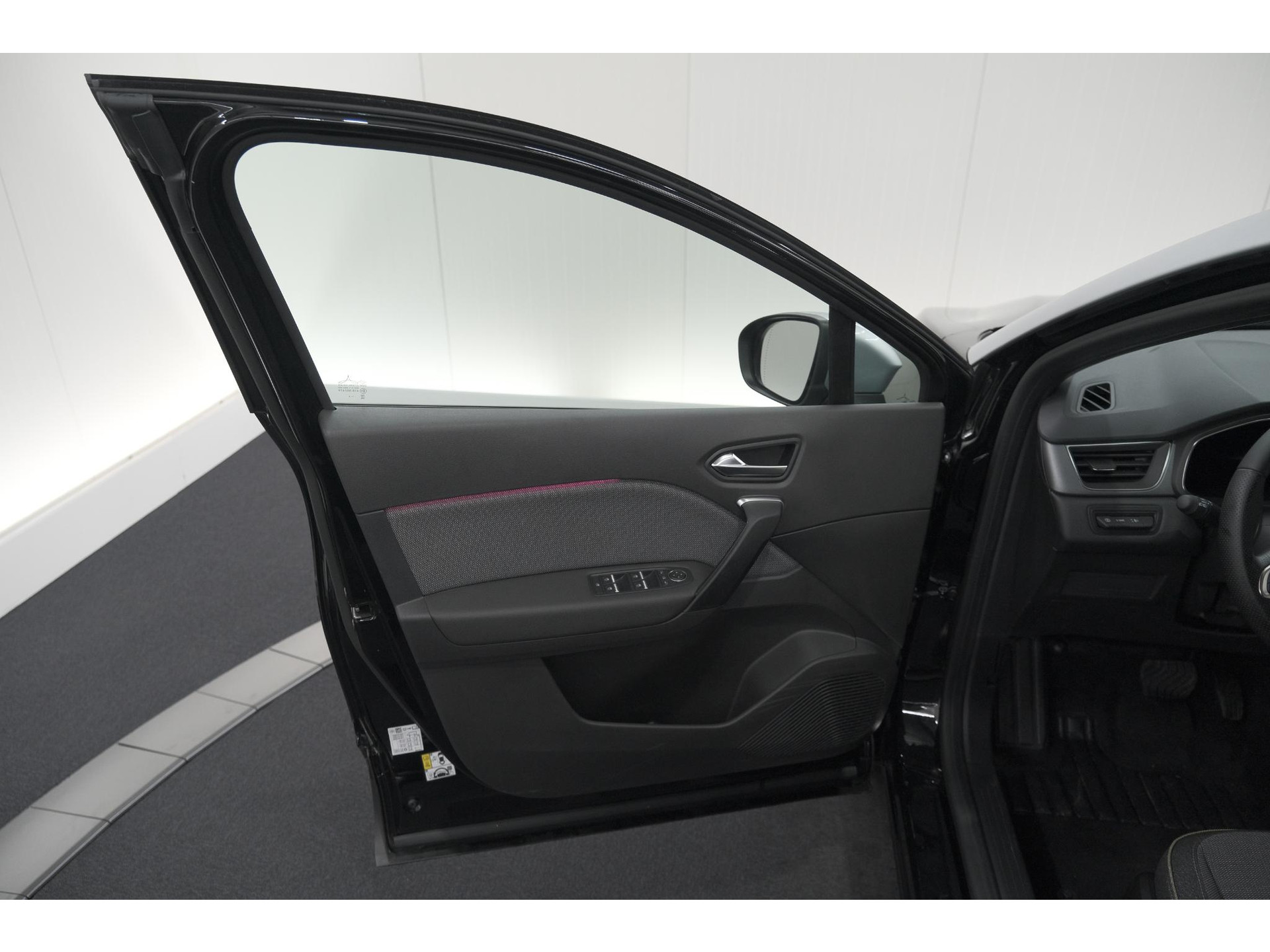 Renault Captur 1.8 E-Tech full hybrid 160 techno | Camera | Adaptieve Cruise Control | Navigatie