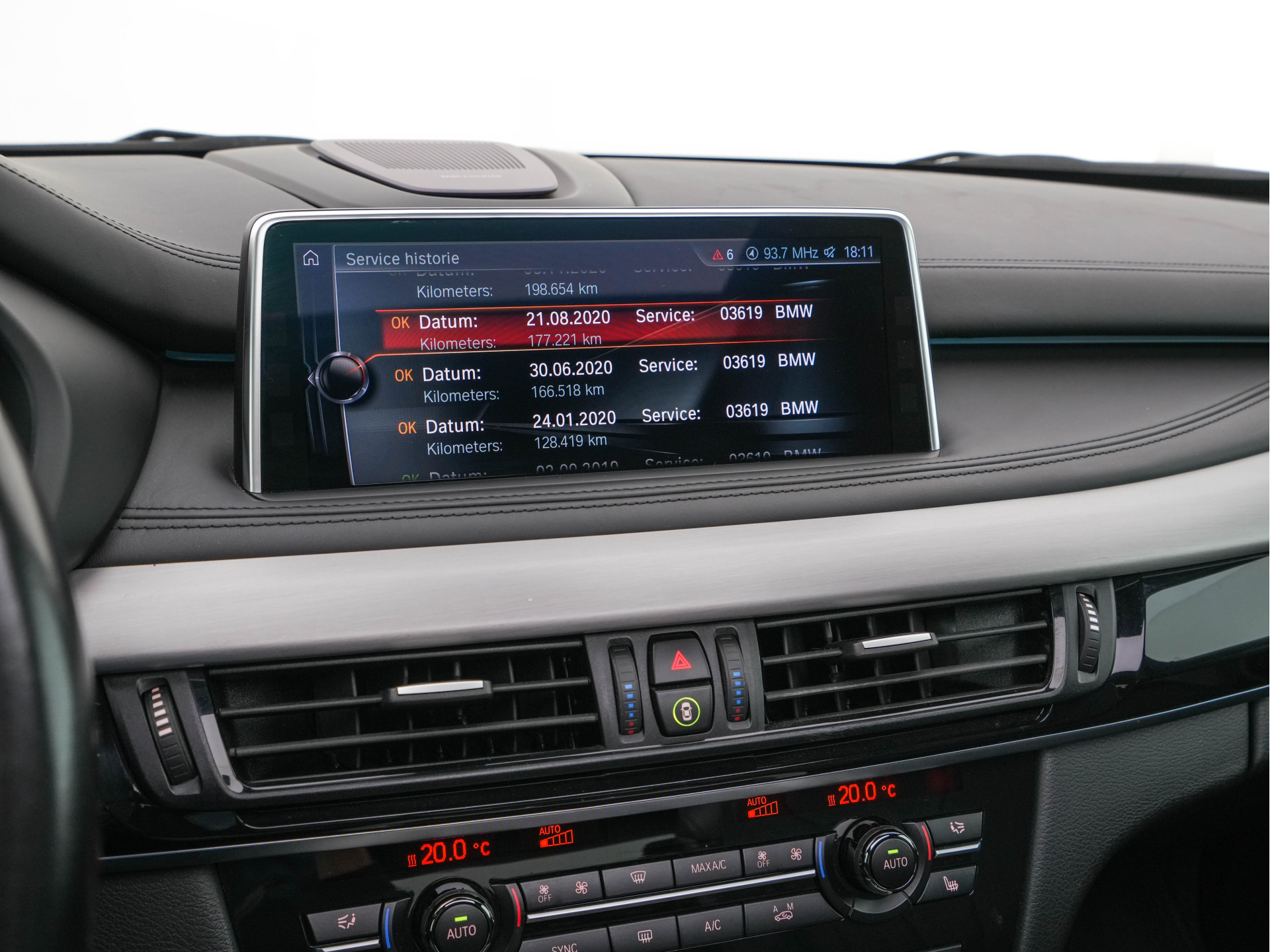 BMW X5 M50d M-Aerodinamica Aut. *PANO | HEAD-UP | LEATHER | ADAPTIVE-CRUISE | SOFT-CLOSE | BANG&OLUFSEN | TOP-VIEW | BLINDSPOT | NIGHT-VISION | MEMORY-PACK | DIGI-COCKPIT | HEATED-COMFORTSEATS | NAVI-FULLMAP |