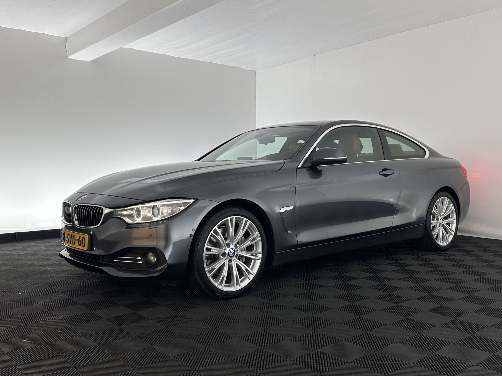 BMW 4-serie Coupé 435d xDrive Executive Aut. *LEATHER | BI-XENON | MEMORY-PACK | TOPVIEW | HEAD-UP | BLINDSPOT | HEATED-SPORTSEATS | KEYLESS | NAVI-FULLMAP | ECC | PDC | CRUISE | 19''ALU*