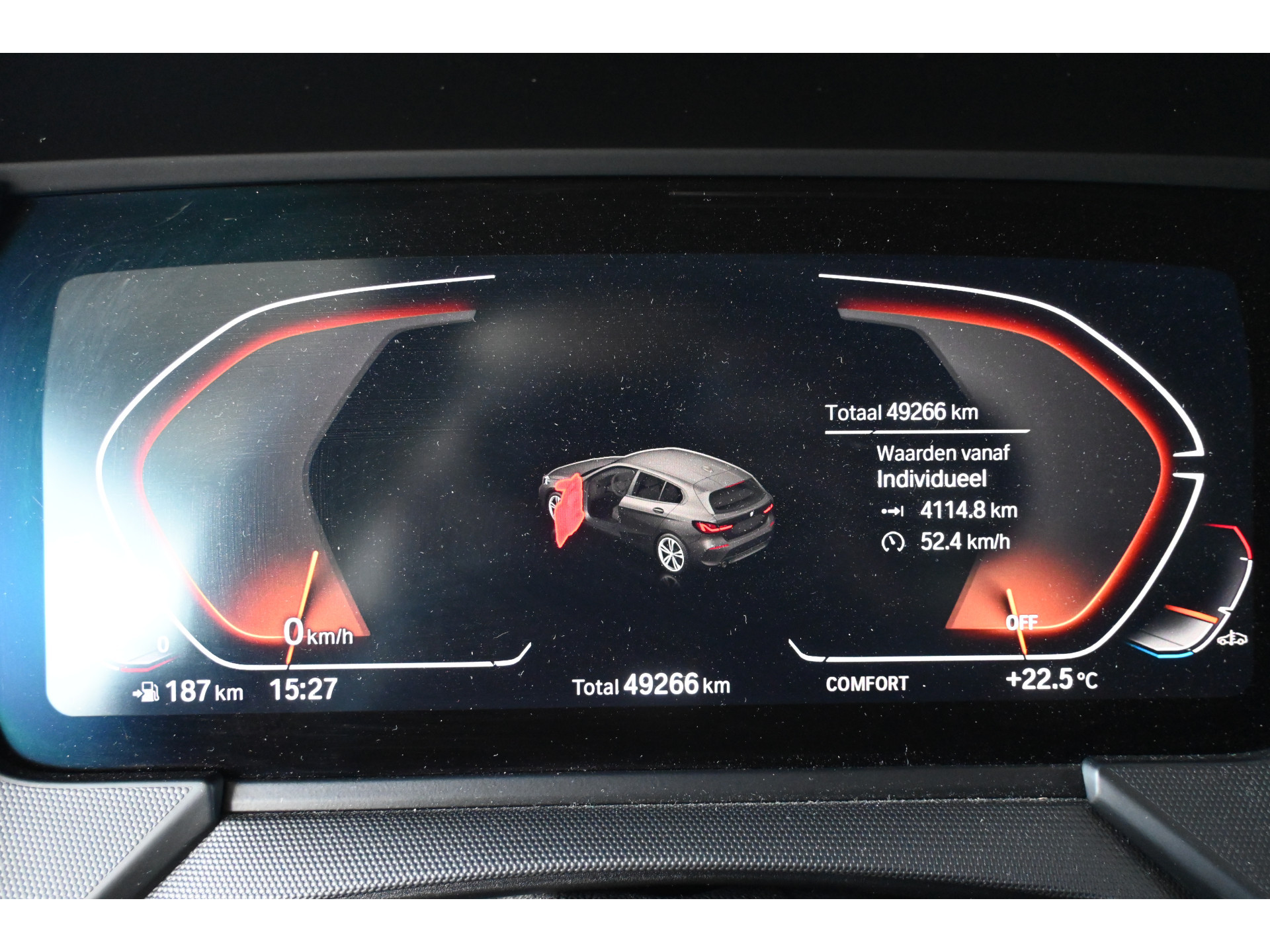 BMW 1-serie 118i High Executive Automaat Clima Virtual Cockpit LED Stoelverwarming CarPlay 100% Onderhouden! Inruil mogelijk!