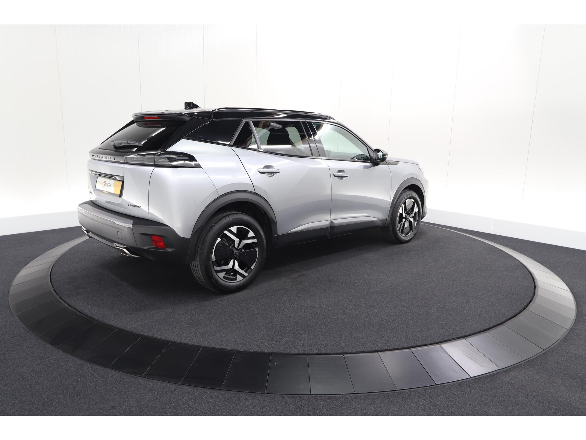 Peugeot 2008 Hybrid 145 e-DCS6 GT | Camera | Apple Carplay | Parkeersensoren