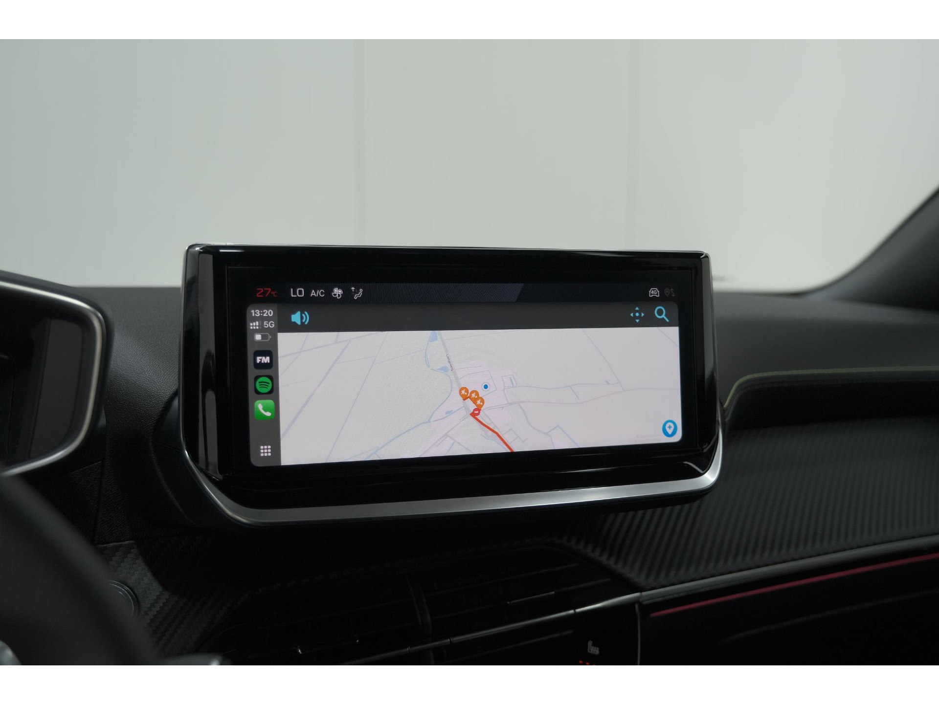 Peugeot 2008 PureTech 130 EAT8 GT | 360 Camera | Adaptieve Cruise Control | Stoelmaasage | Apple Carplay