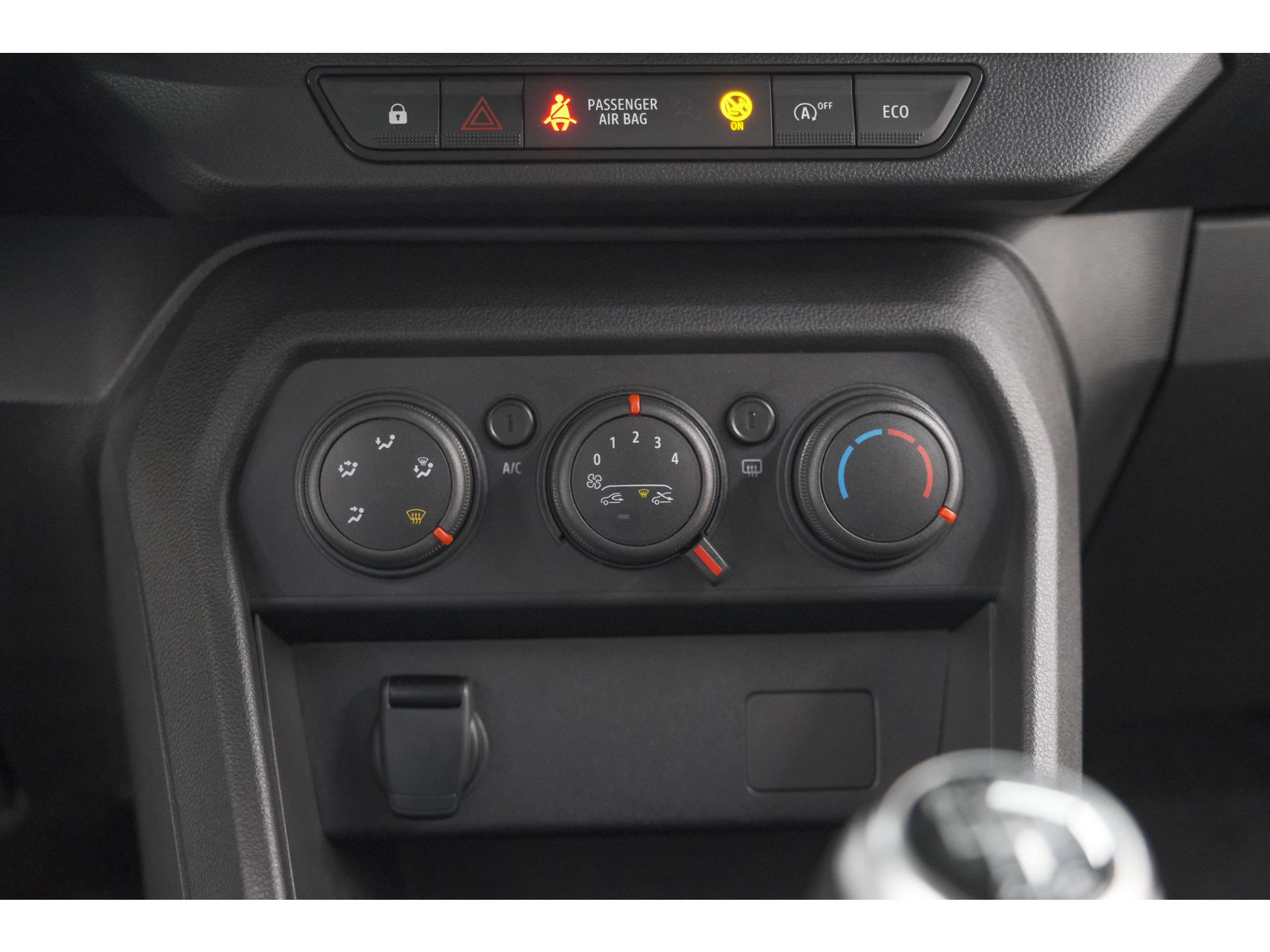 Dacia Sandero Stepway 1.0 TCe 90 Comfort | Apple Carplay | Parkeersensoren | Cruise Control