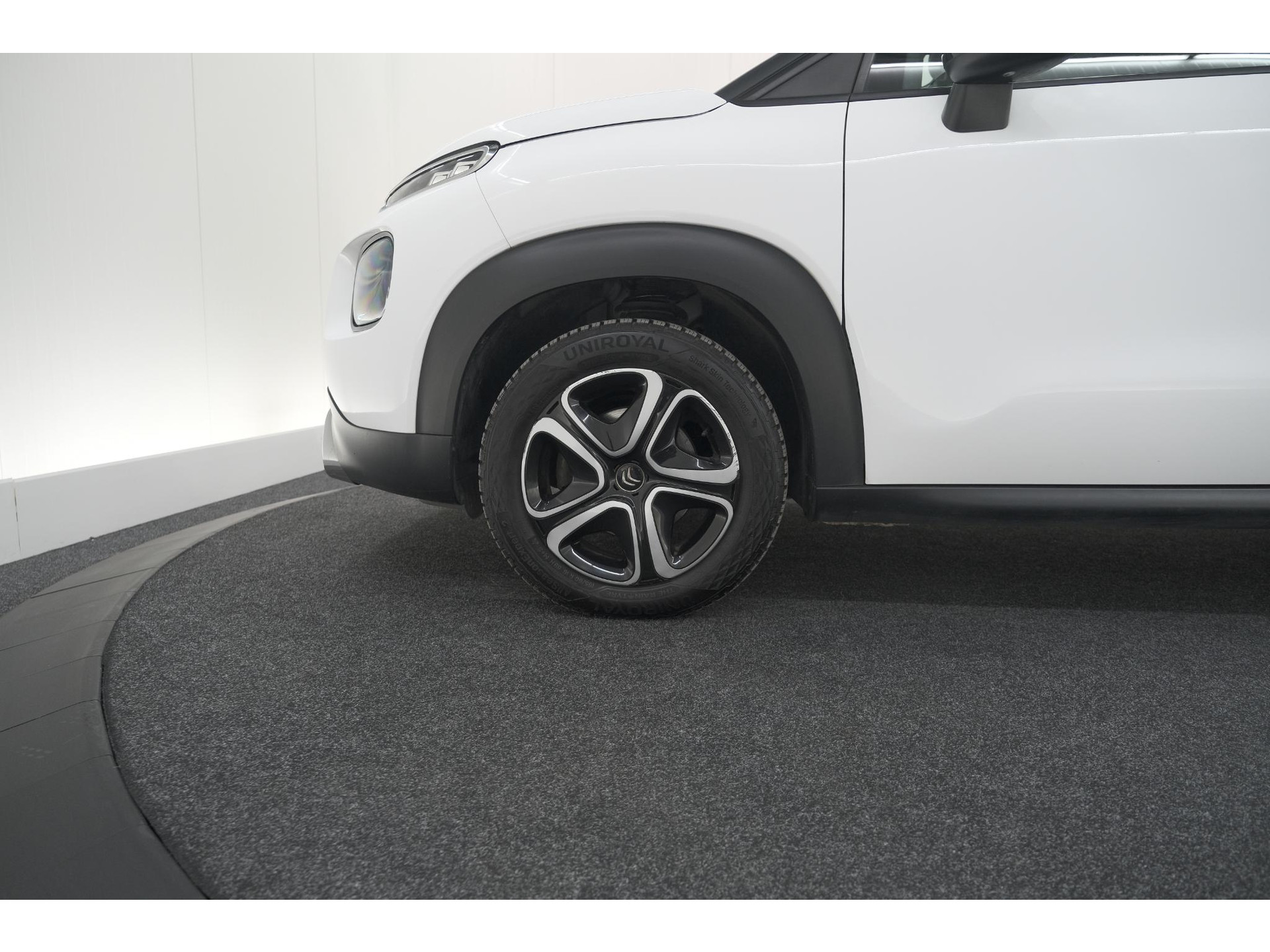 Citroen C3 Aircross PureTech 110 Feel | Navigatie | Parkeersensoren | Climate Control | Apple Carplay