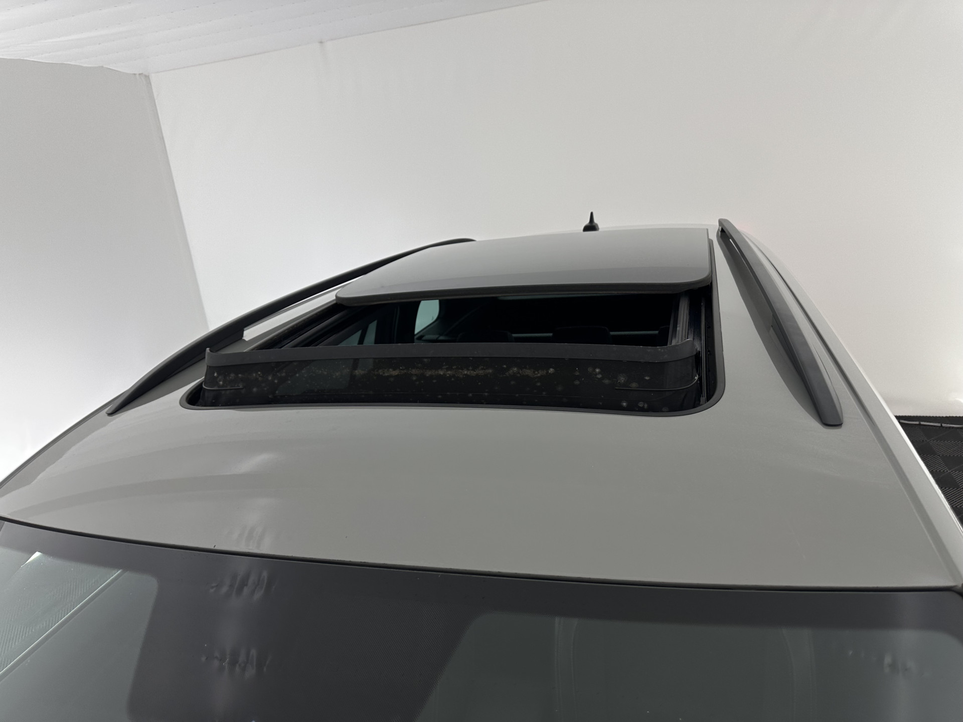 ŠKODA Kodiaq 1.5 TSI Sportline Business (INCL-BTW) Aut. *PANO | LEATHER-MICROFIBRE | FULL-LED | MEMORY-PACK | DIGI-COCKPIT | NAVI-FULLMAP | CAMERA | DAB+ | AMBIENT-LIGHT | KEYLESS | DAB+ | CARPLAY | PRIVACY-GLASS | 20"ALU*