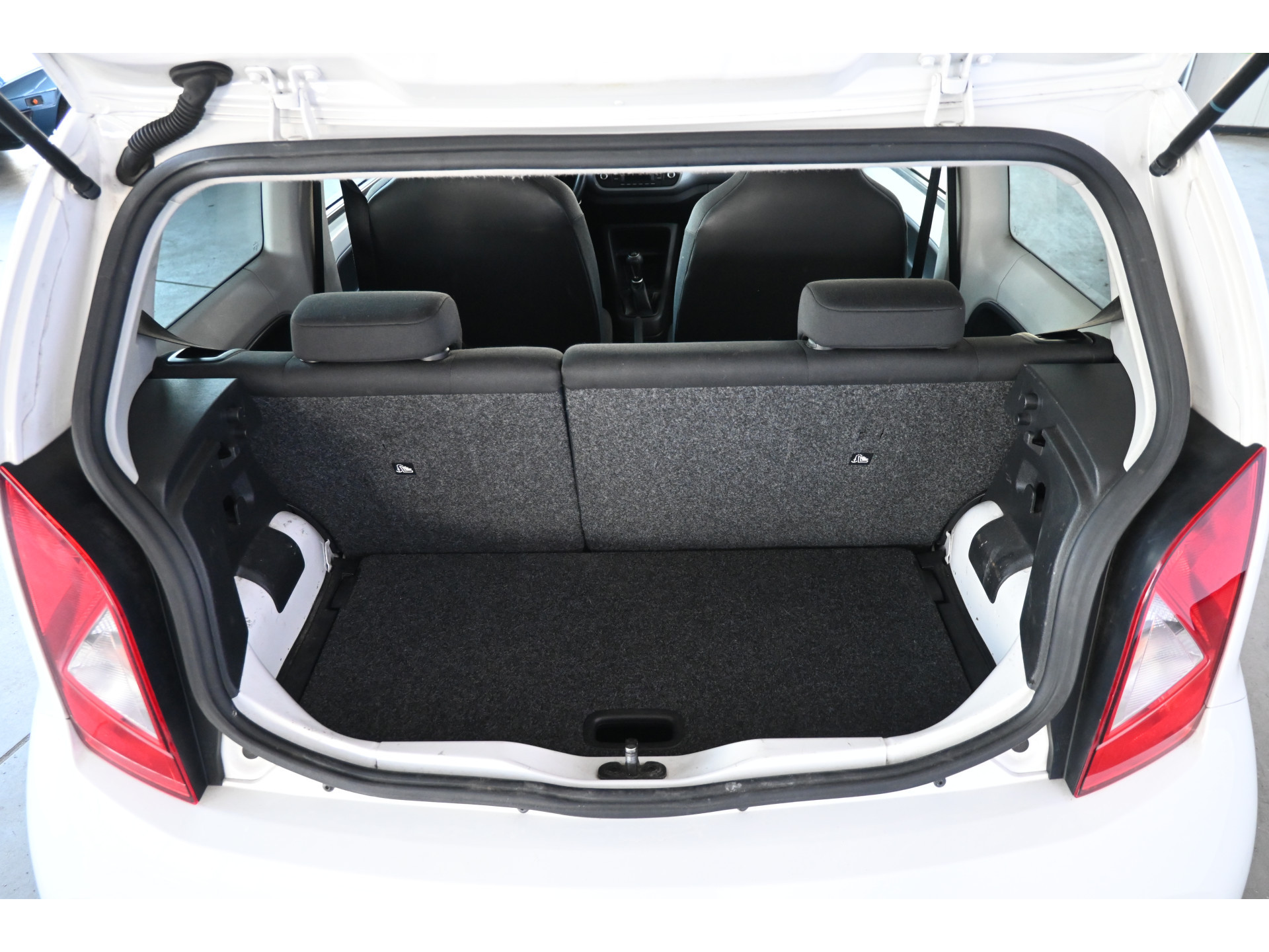 SEAT Mii 1.0 Style Sport Airco Cruise Control All in Prijs! Inruil Mogelijk!