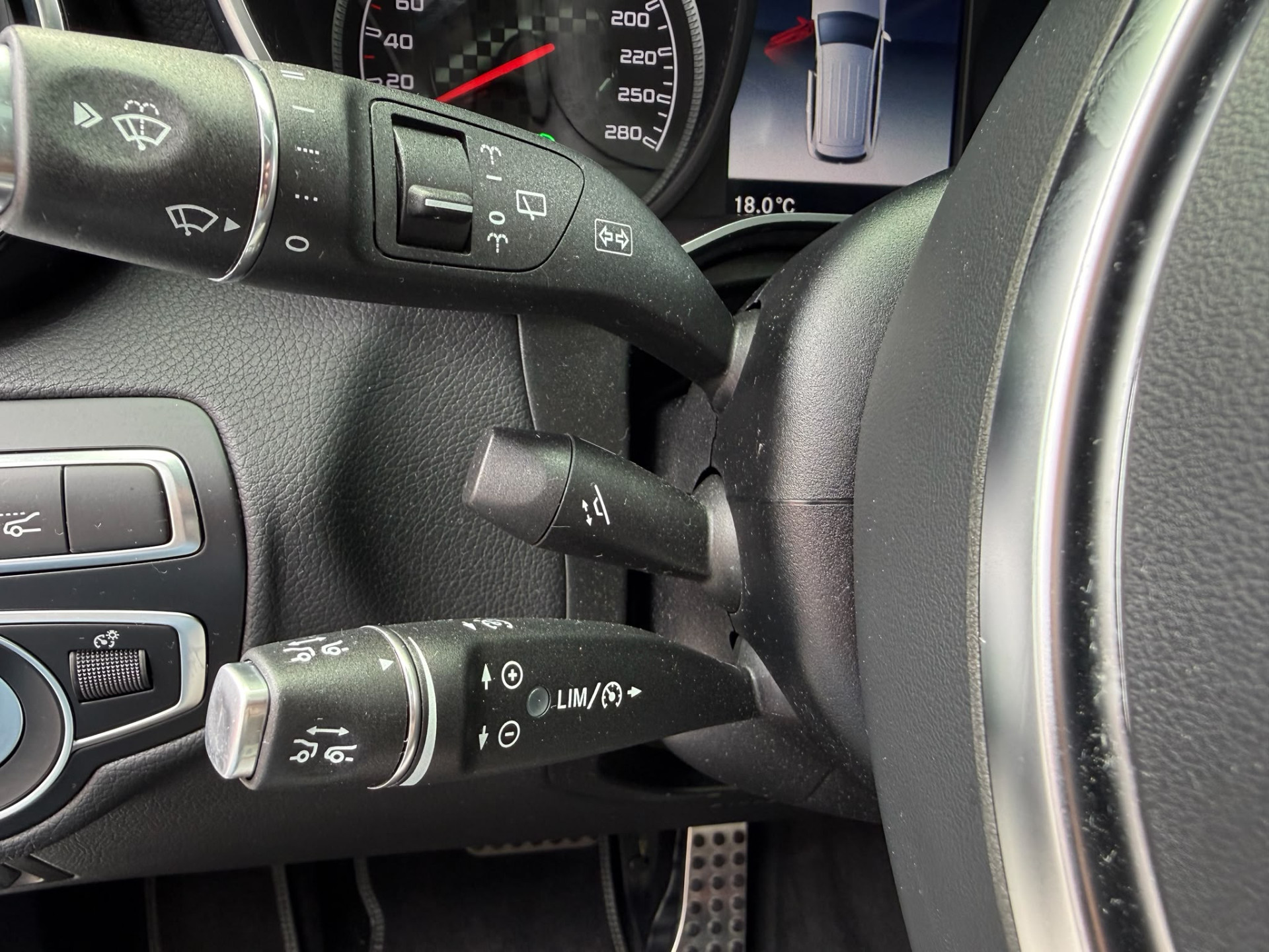 Mercedes-Benz GLC-klasse AMG 43 4MATIC | 3/6/12MND GARANTIE | KUIPSTOELEN | BURMESTER | MEMORY | PANO | ACC | STANDKACHEL | 360 CAMERA | BOMVOL | TREKHAAK |