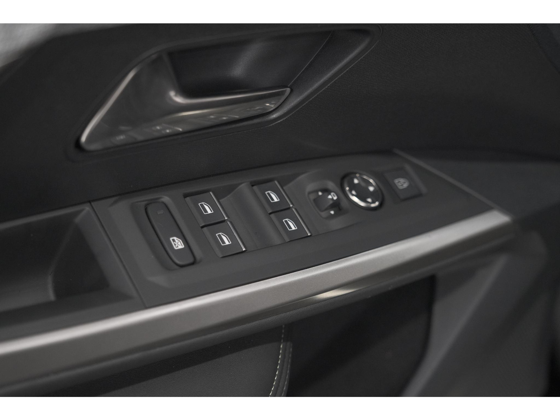 Peugeot 3008 1.2 Hybrid 145 GT | 360 Camera | Adaptieve Cruise Control | Stoelen Pakket | Elektrische Kofferklep